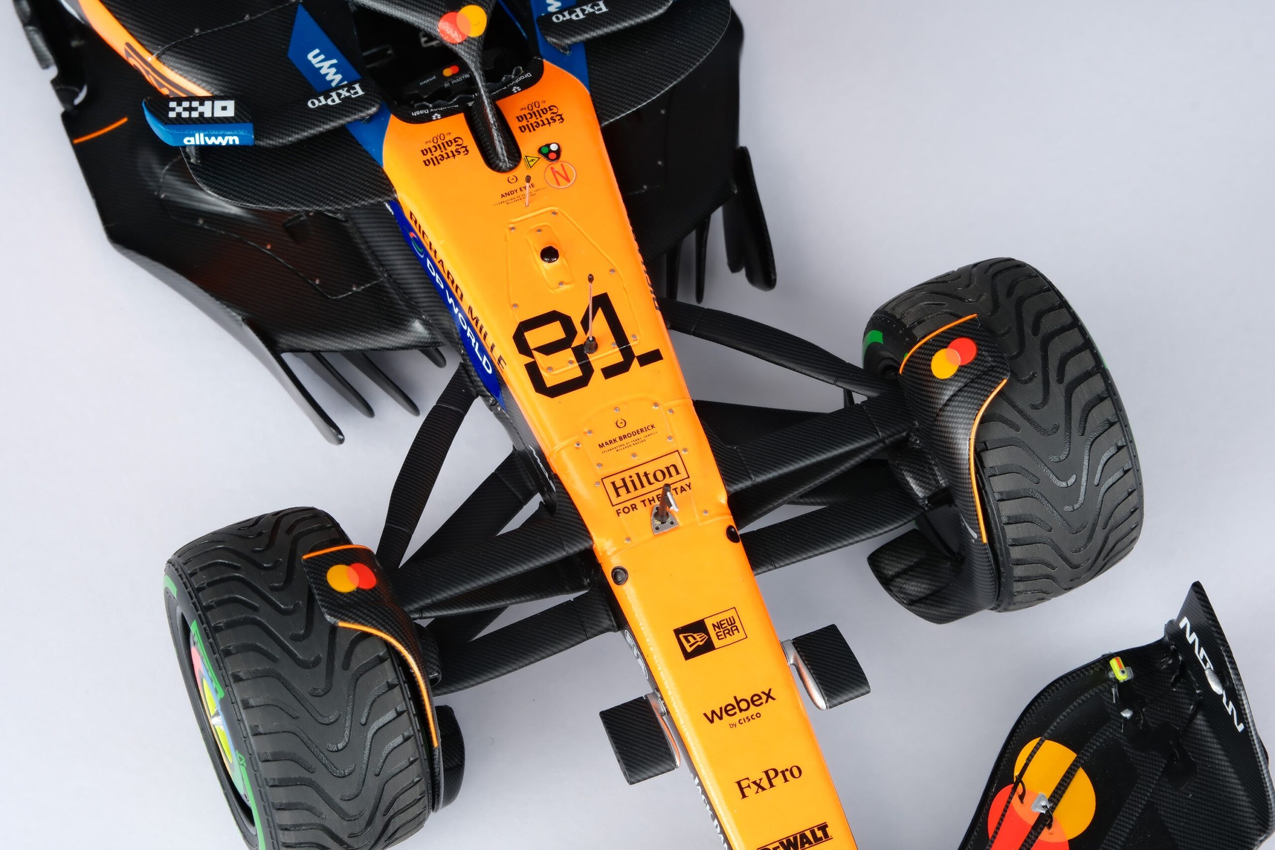 Amalgam McLaren MCL39 2025 Australian Grand Prix - Orange | 1:18 - Image 25