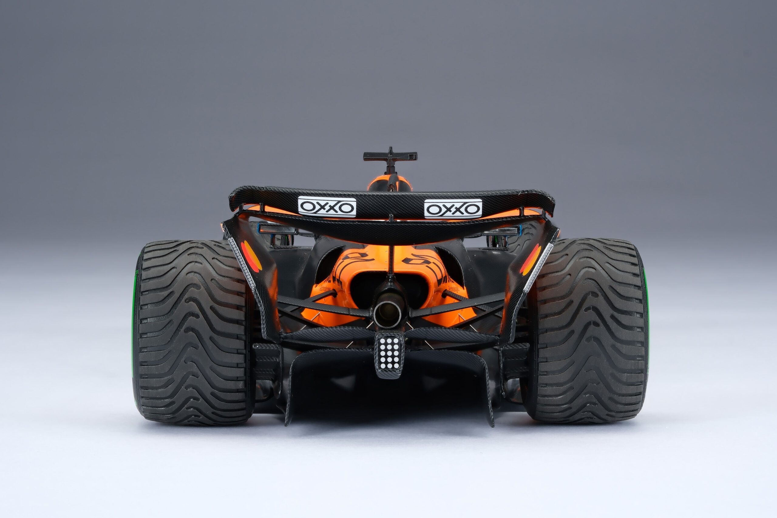 Amalgam McLaren MCL39 2025 Australian Grand Prix - Orange | 1:18 - Image 30