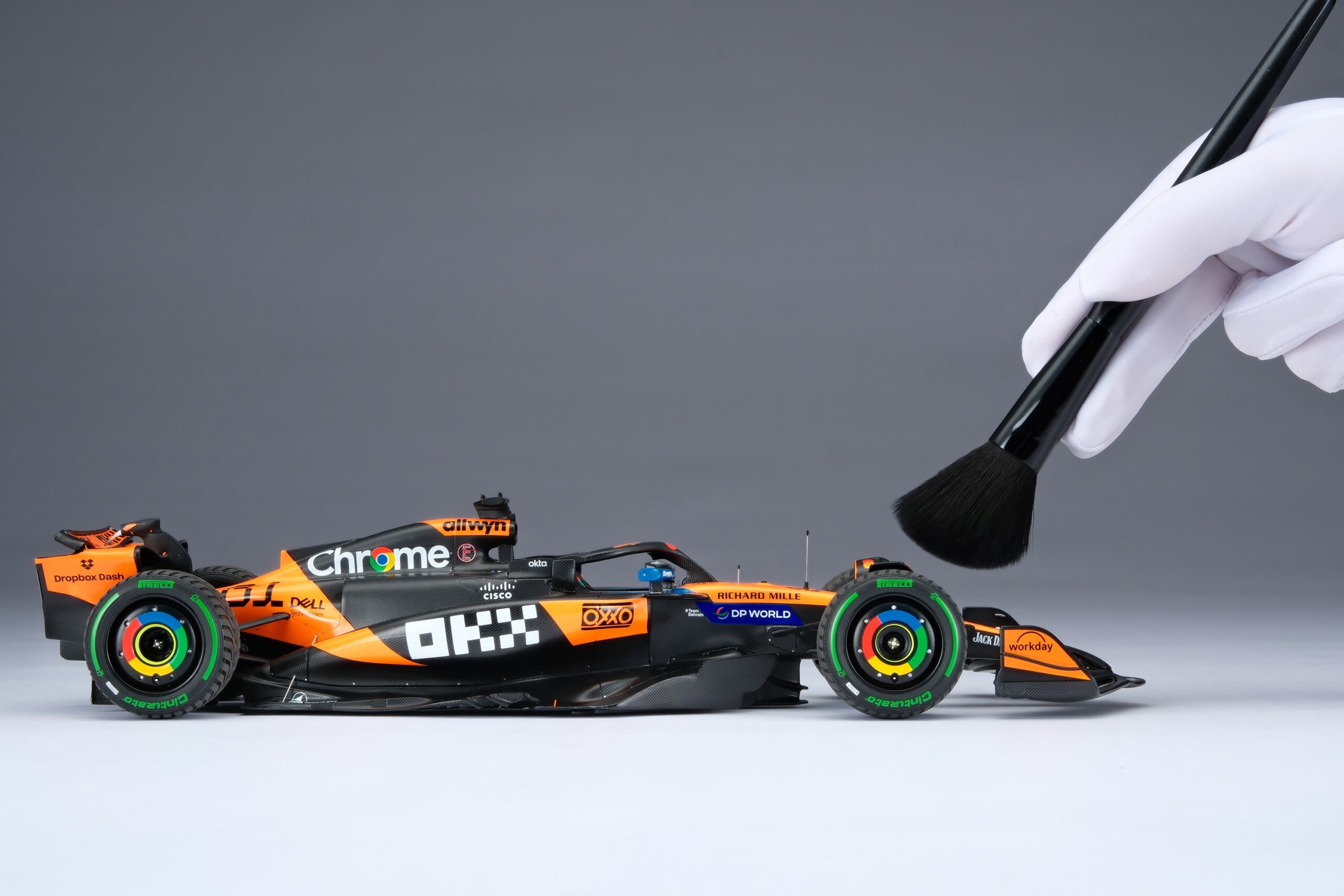 Amalgam McLaren MCL39 2025 Australian Grand Prix - Orange | 1:18 - Image 21