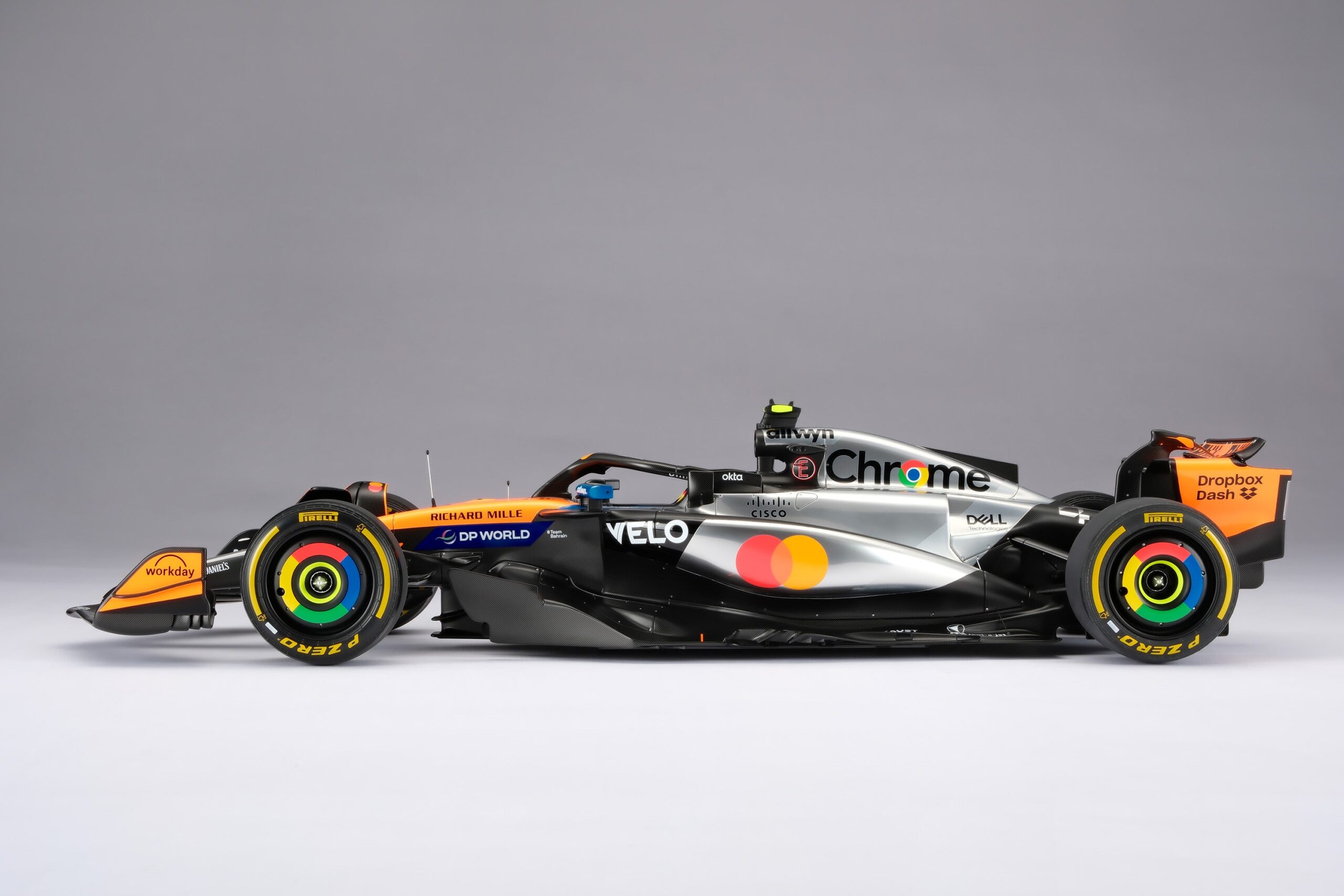 Amalgam McLaren MCL39 2025 British Grand Prix - Chrom / Orange | 1:8 - 画像10