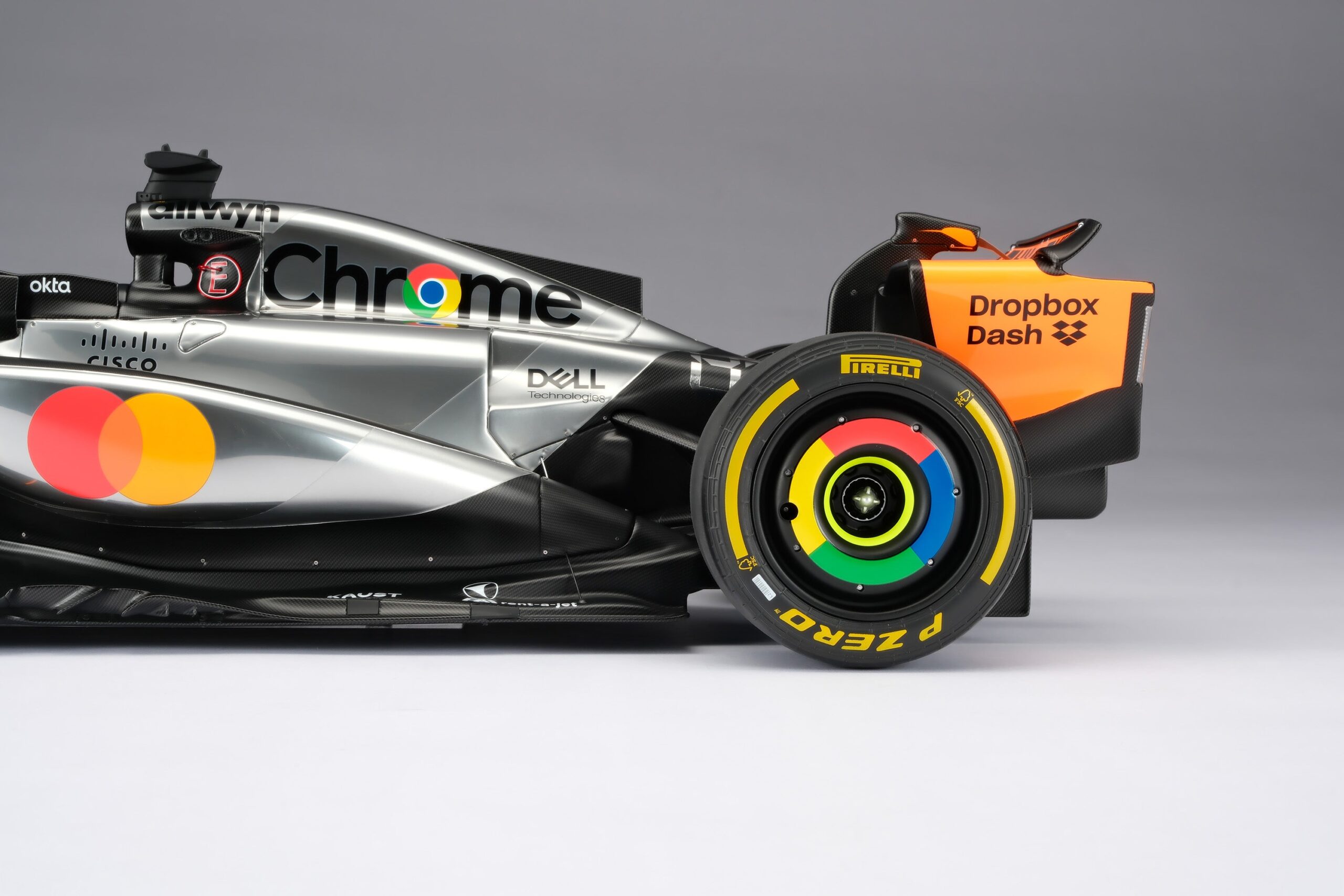 Amalgam McLaren MCL39 2025 British Grand Prix - Chrom / Orange | 1:8 - 画像31