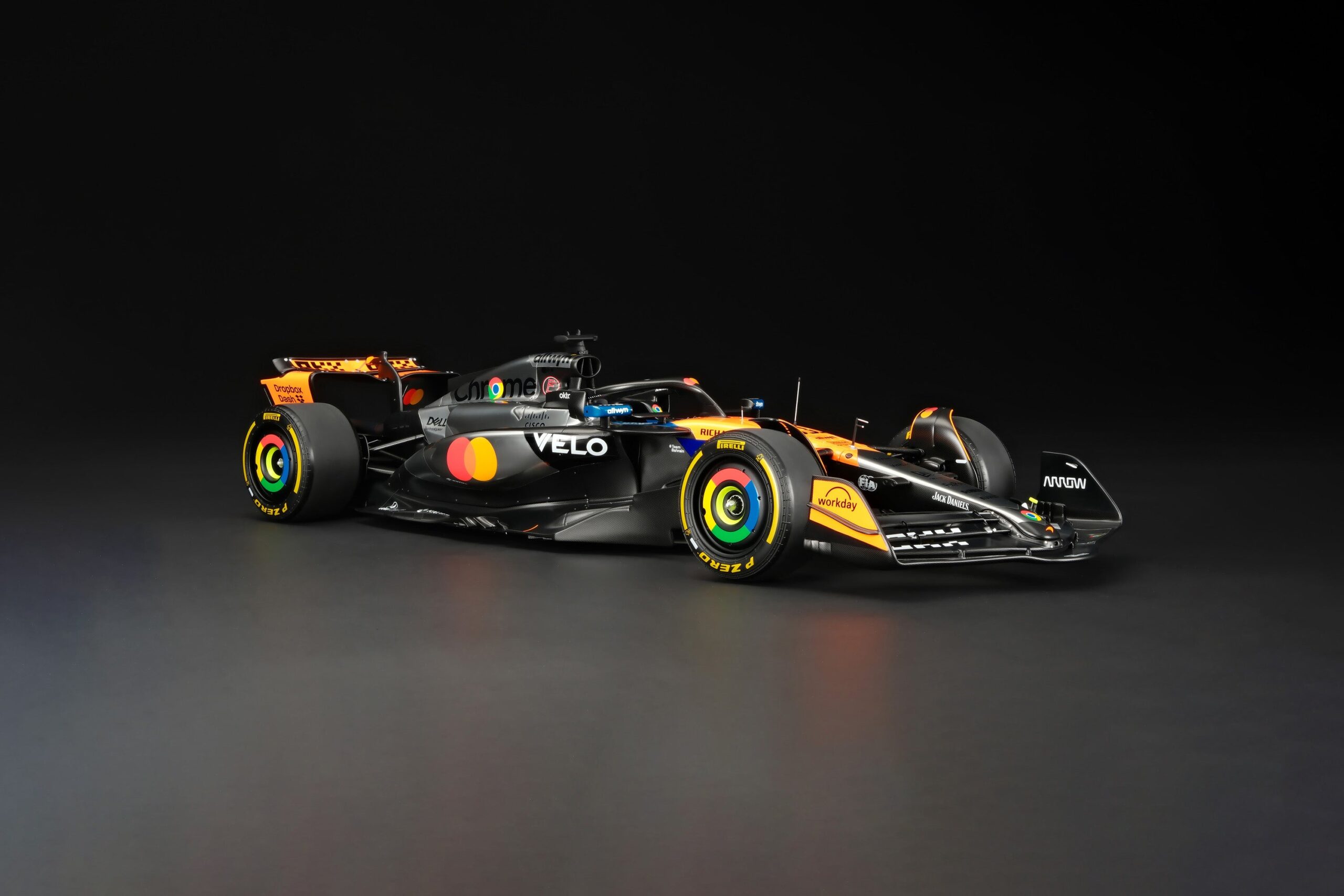 Amalgam McLaren MCL39 2025 British Grand Prix - Chrom / Orange | 1:8 - 画像22