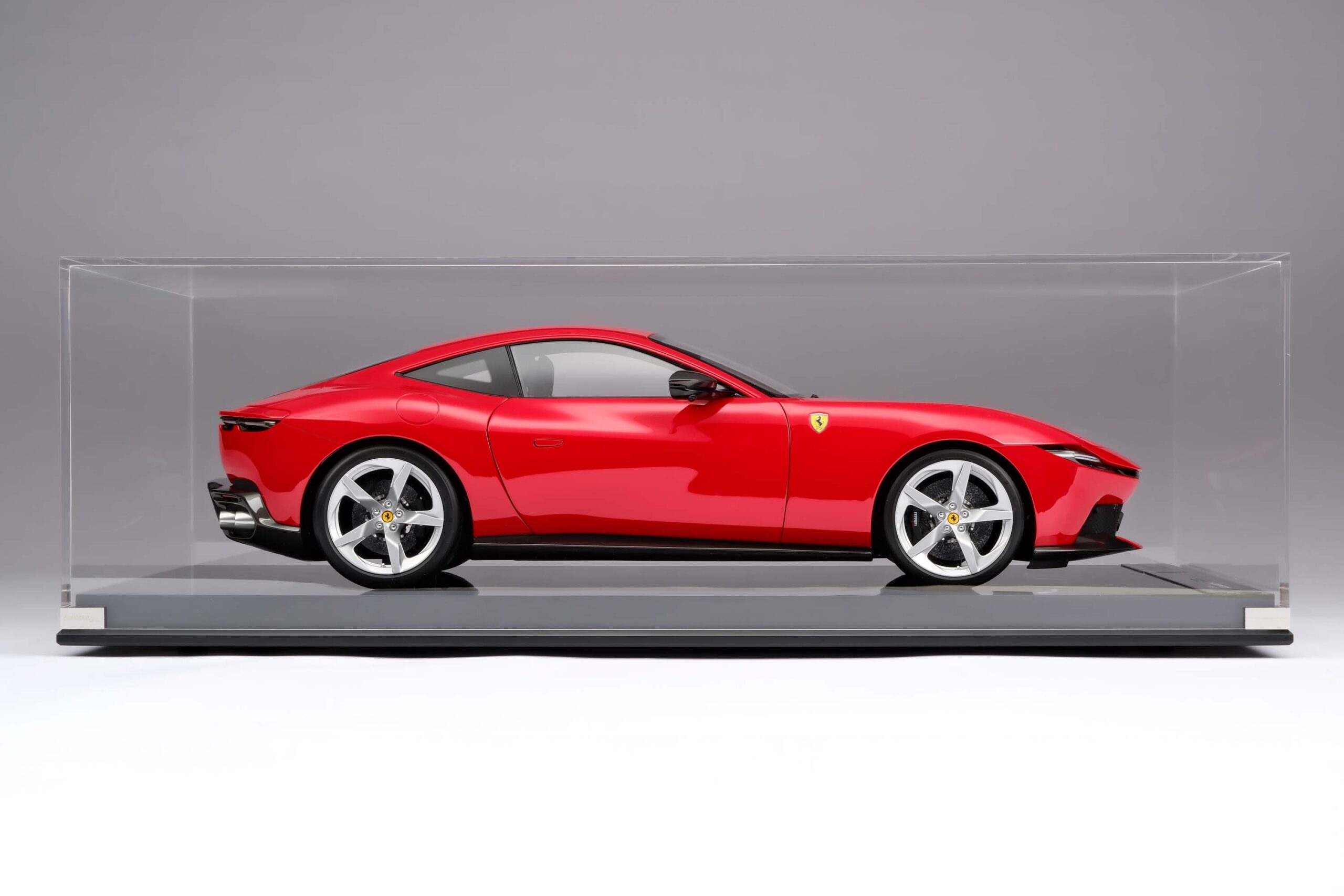 Amalgam Ferrari Amalfi (2026) - Rot | 1:8 - 画像16