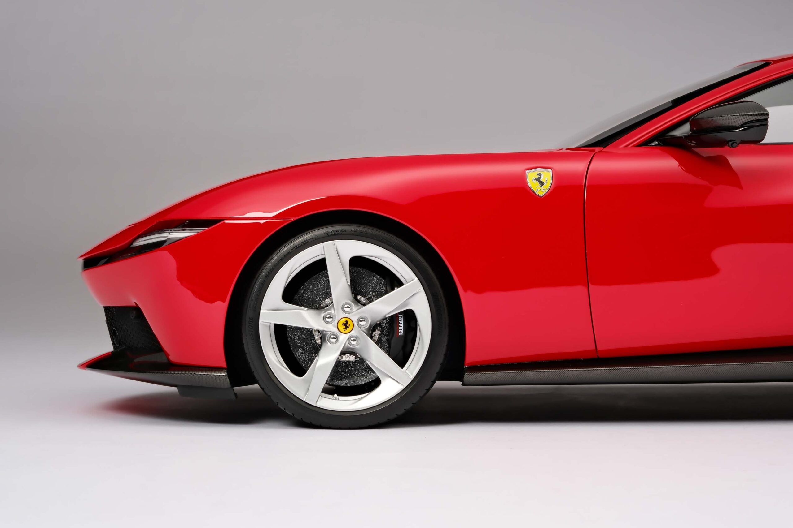 Amalgam Ferrari Amalfi (2026) - Rot | 1:8 - 画像20