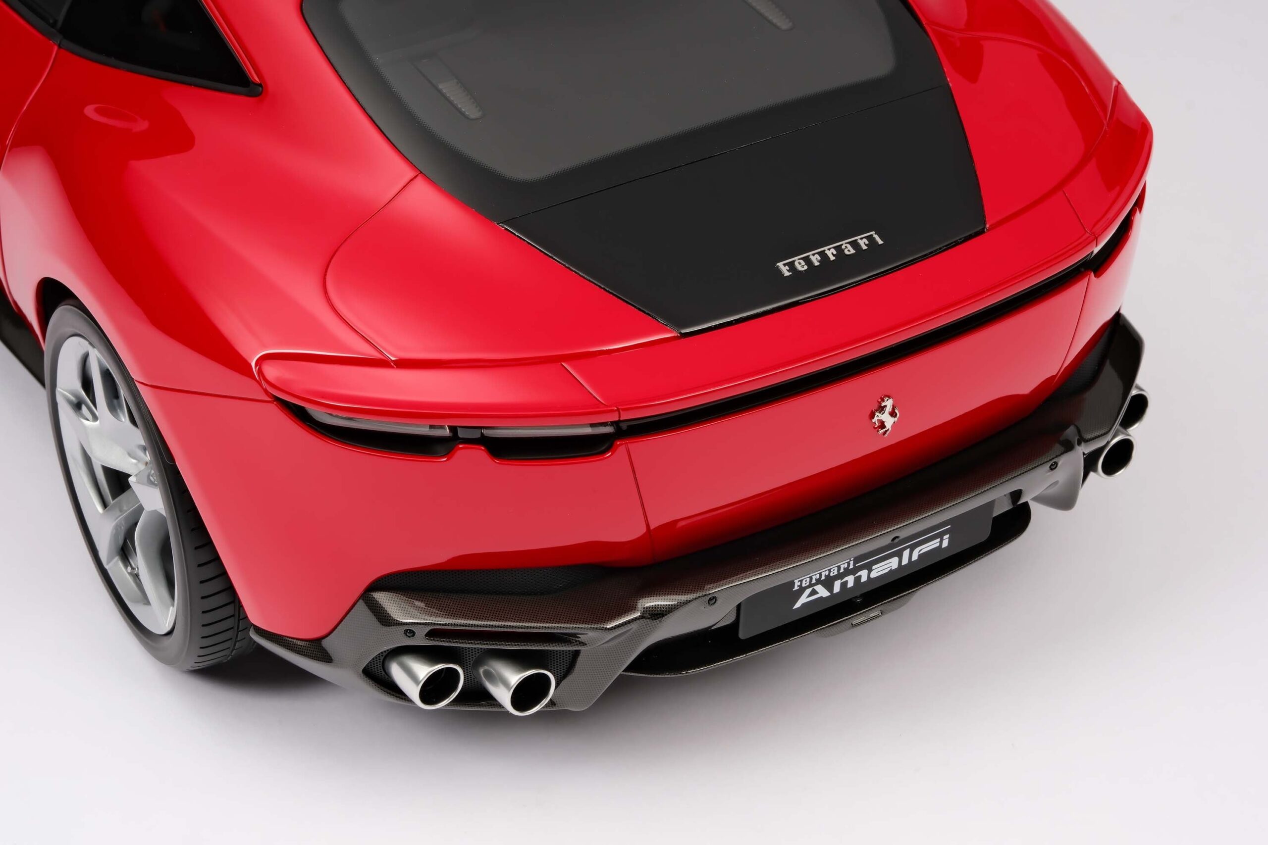 Amalgam Ferrari Amalfi (2026) - Rot | 1:8 - 画像22