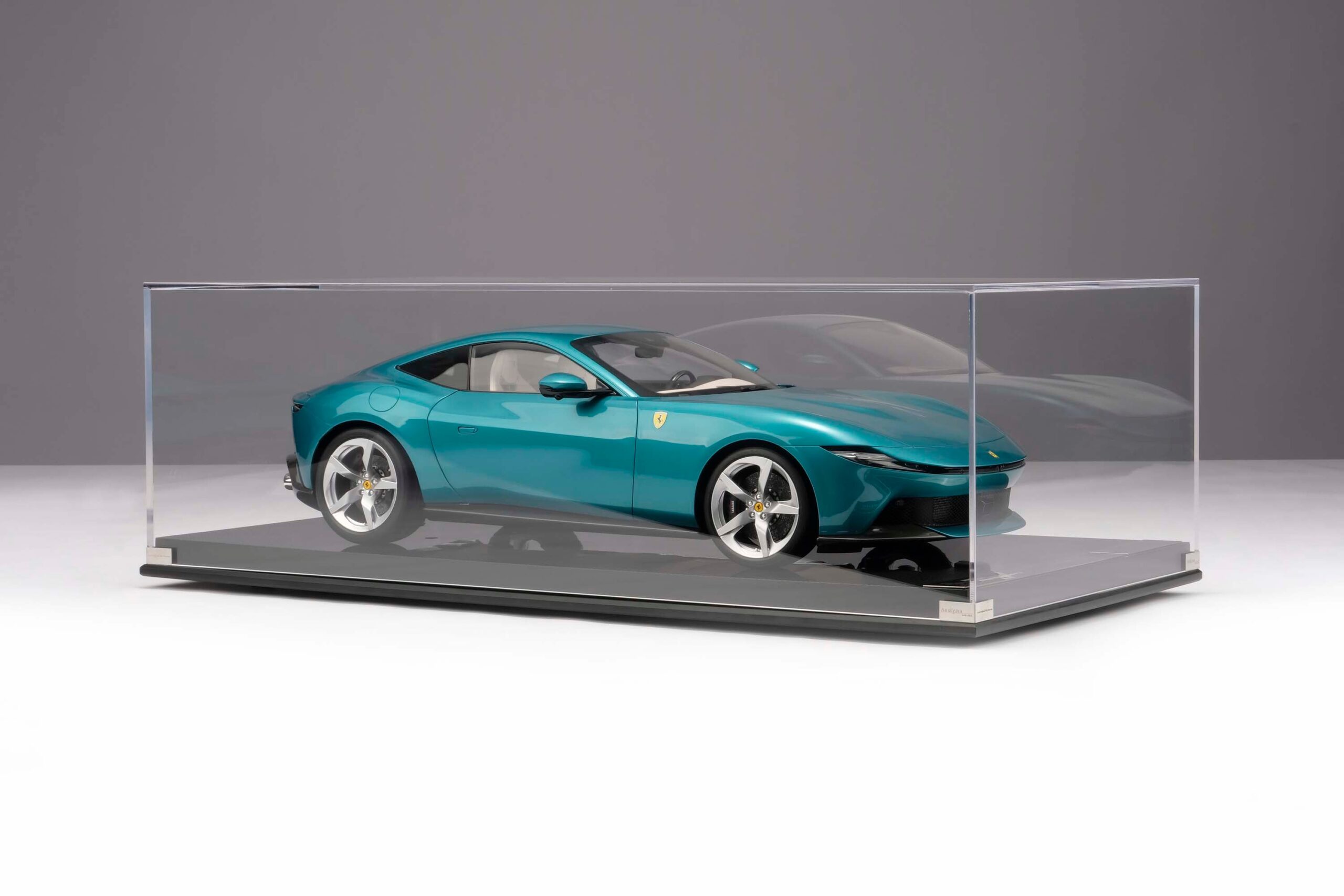 Amalgam Ferrari Amalfi (2026) - Grün | 1:8 - 画像10