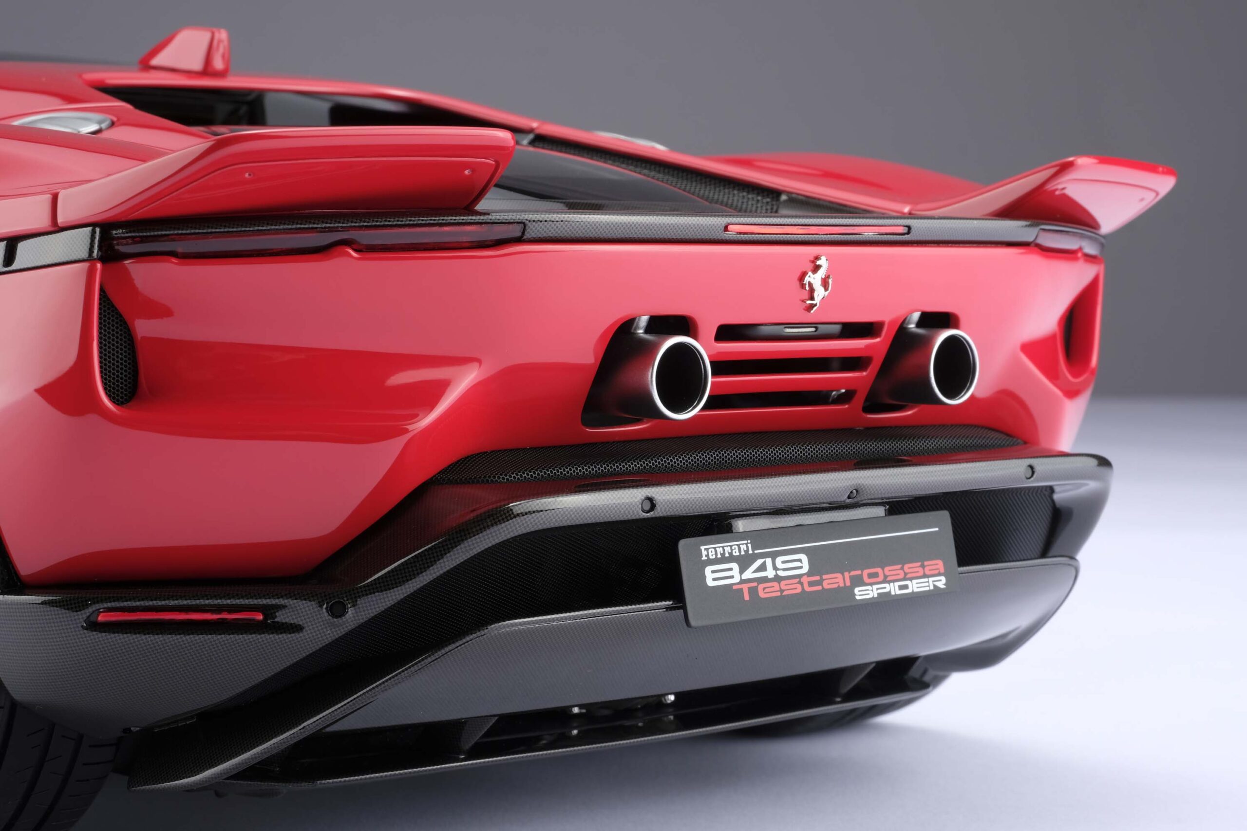 Amalgam Ferrari 849 Testarossa Spider (2026) - Rot | 1:8 - 画像19