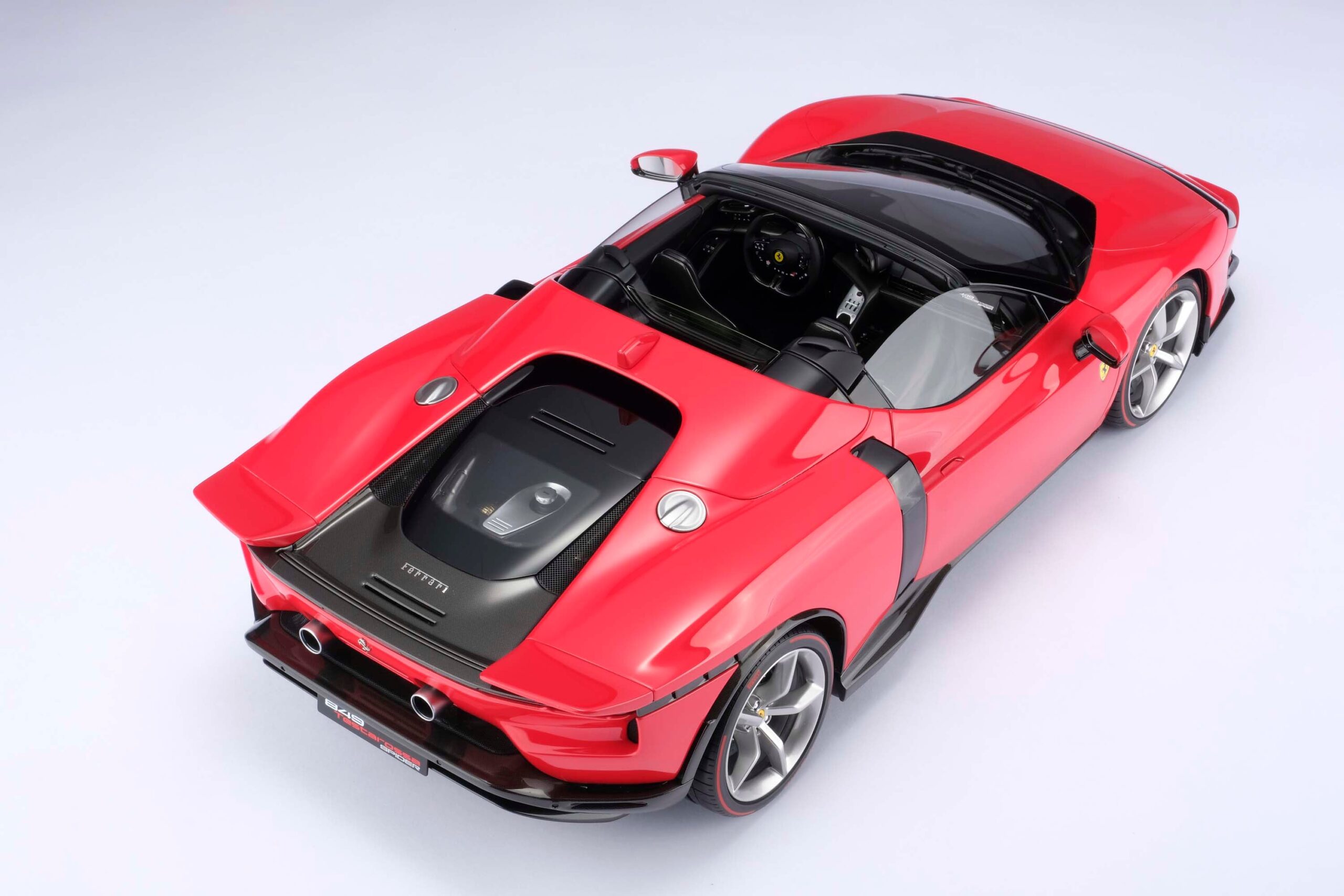 Amalgam Ferrari 849 Testarossa Spider (2026) - Rot | 1:8 - 画像22