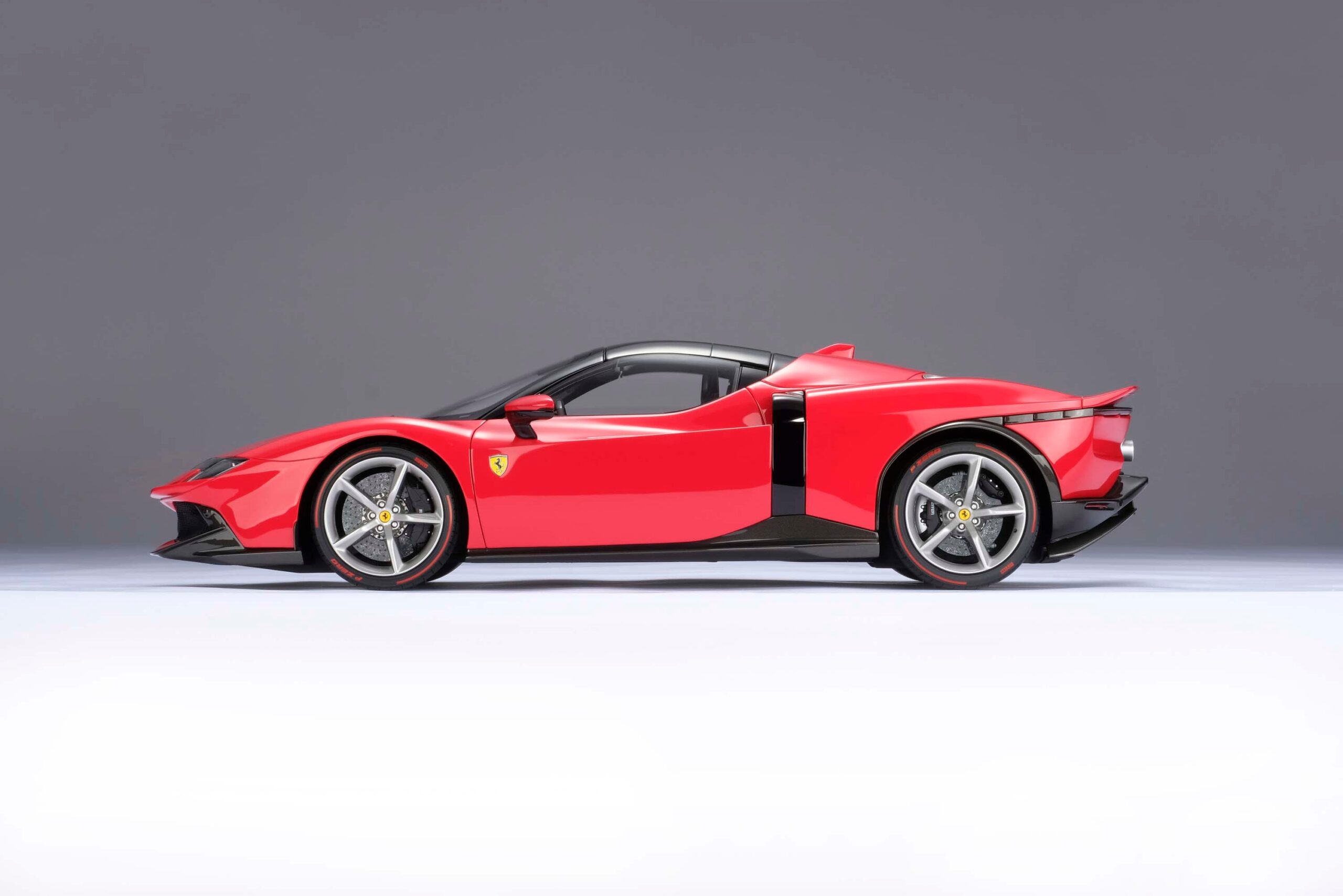 Amalgam Ferrari 849 Testarossa Spider (2026) - Rot | 1:8 - 画像32