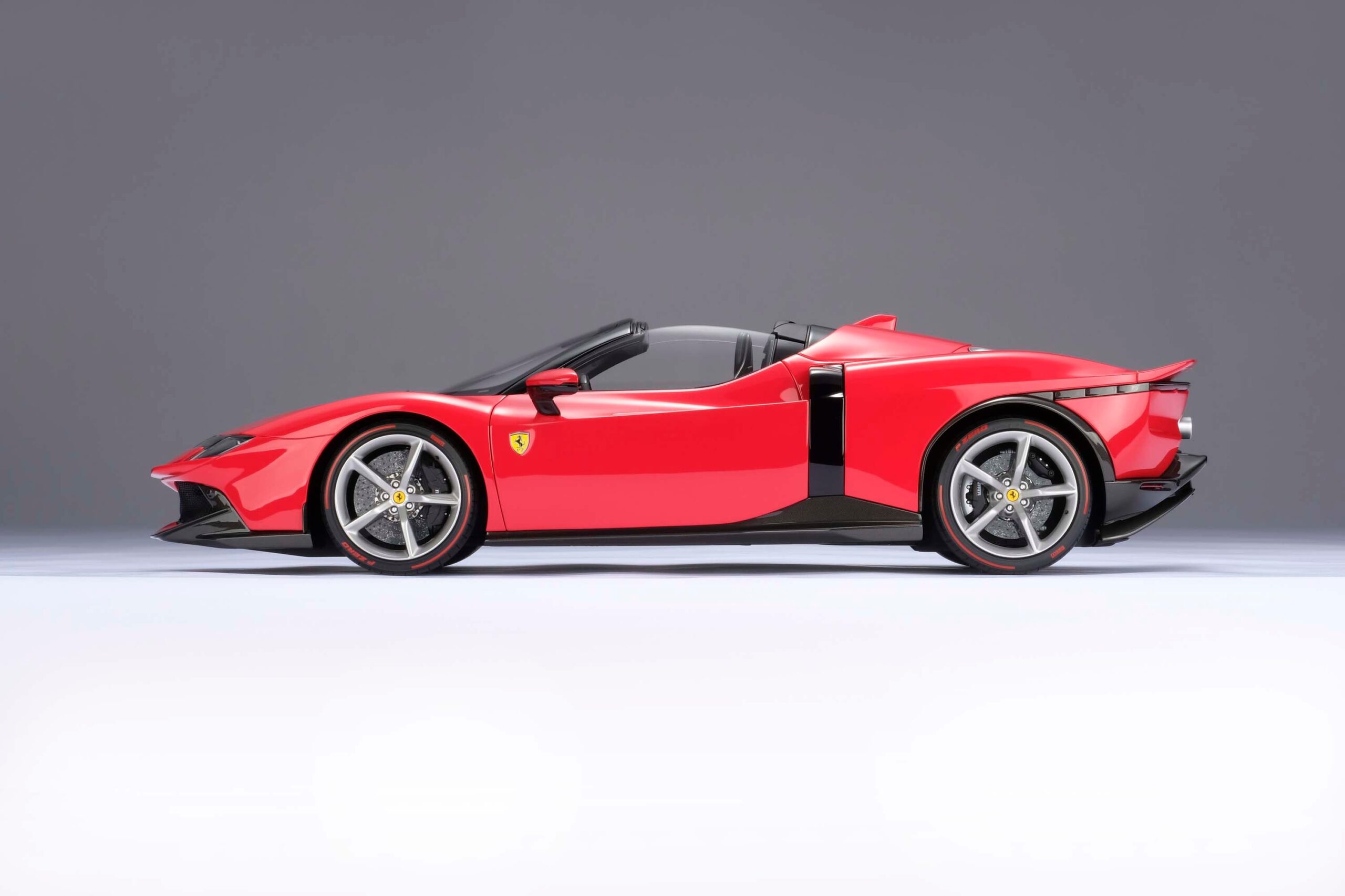 Amalgam Ferrari 849 Testarossa Spider (2026) - Rot | 1:8 - 画像7
