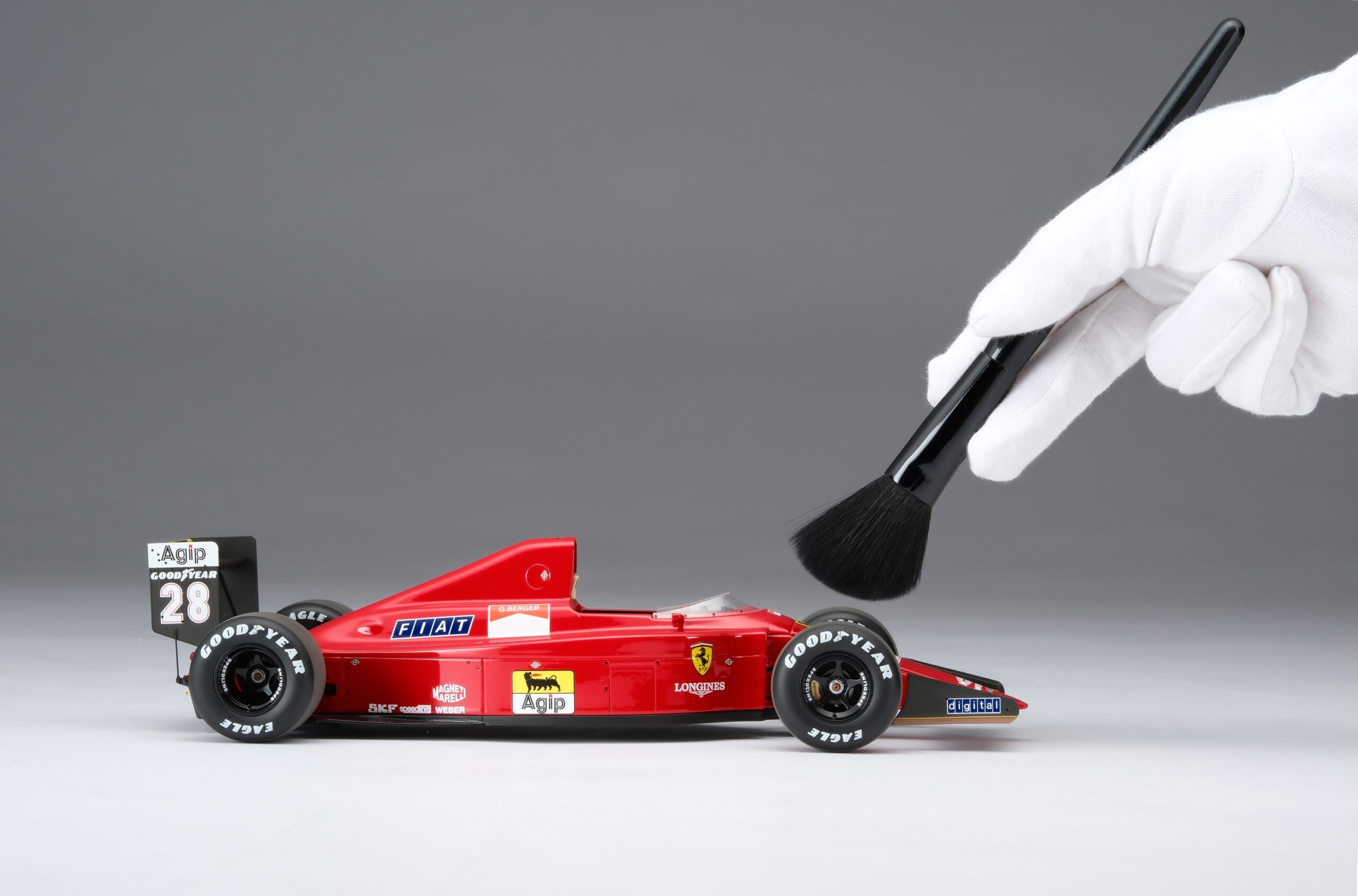 Amalgam Ferrari F1-89 1989 British Grand Prix - Rot | 1:18 - 画像22