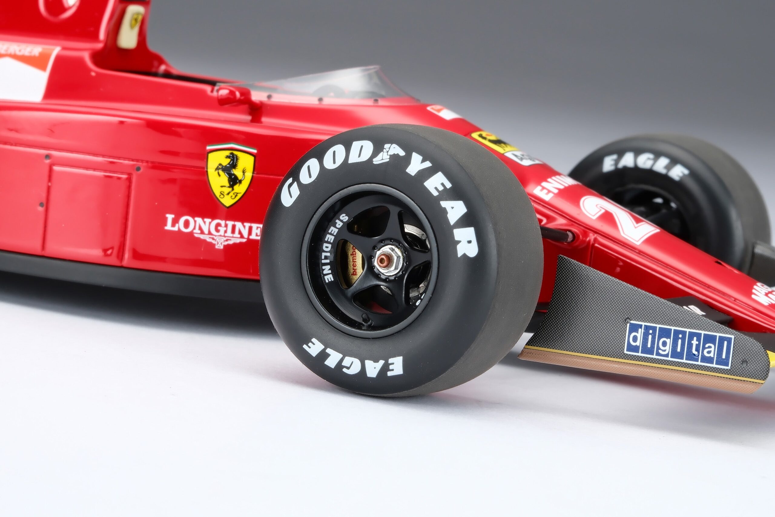 Amalgam Ferrari F1-89 1989 British Grand Prix - Rot | 1:18 - 画像27