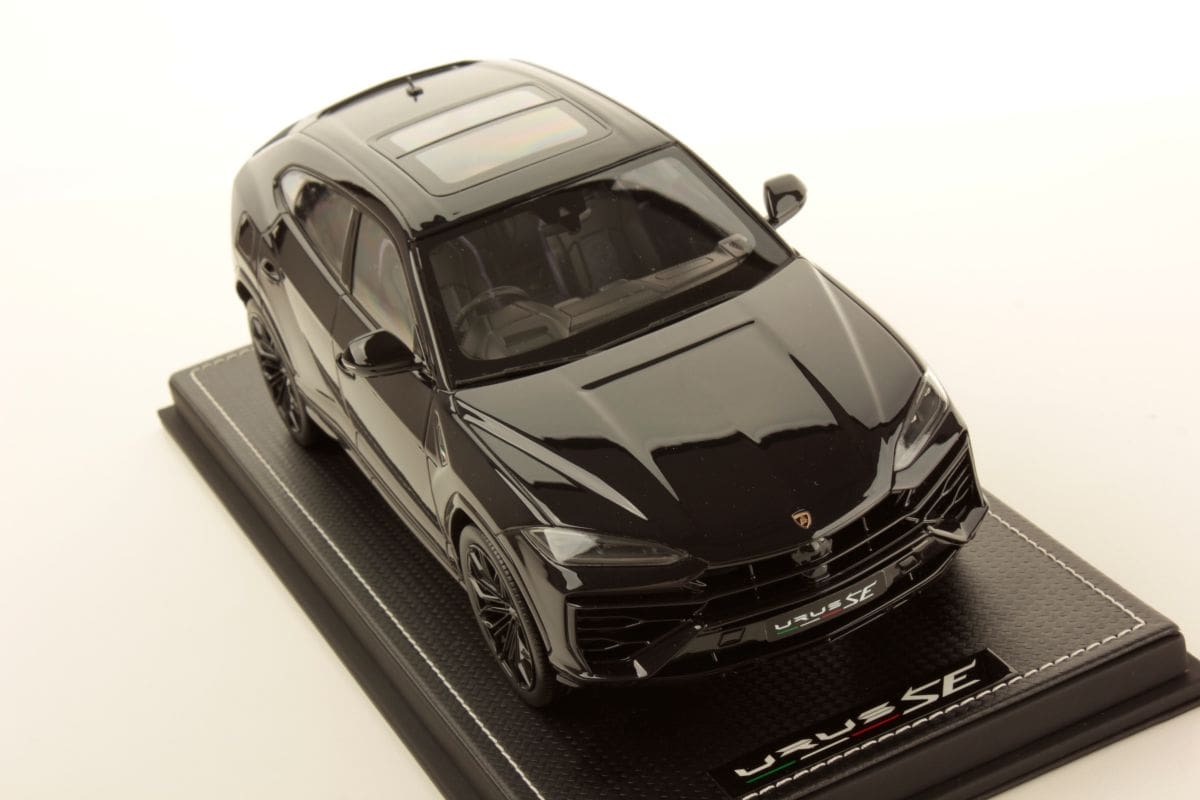 MRコレクション ランボルギーニ ウルス SE - ワンオフ ダークブルー