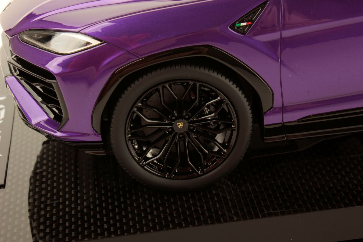 MR Collection Lamborghini Urus SE - Fading Effect | 1:18 - 画像5