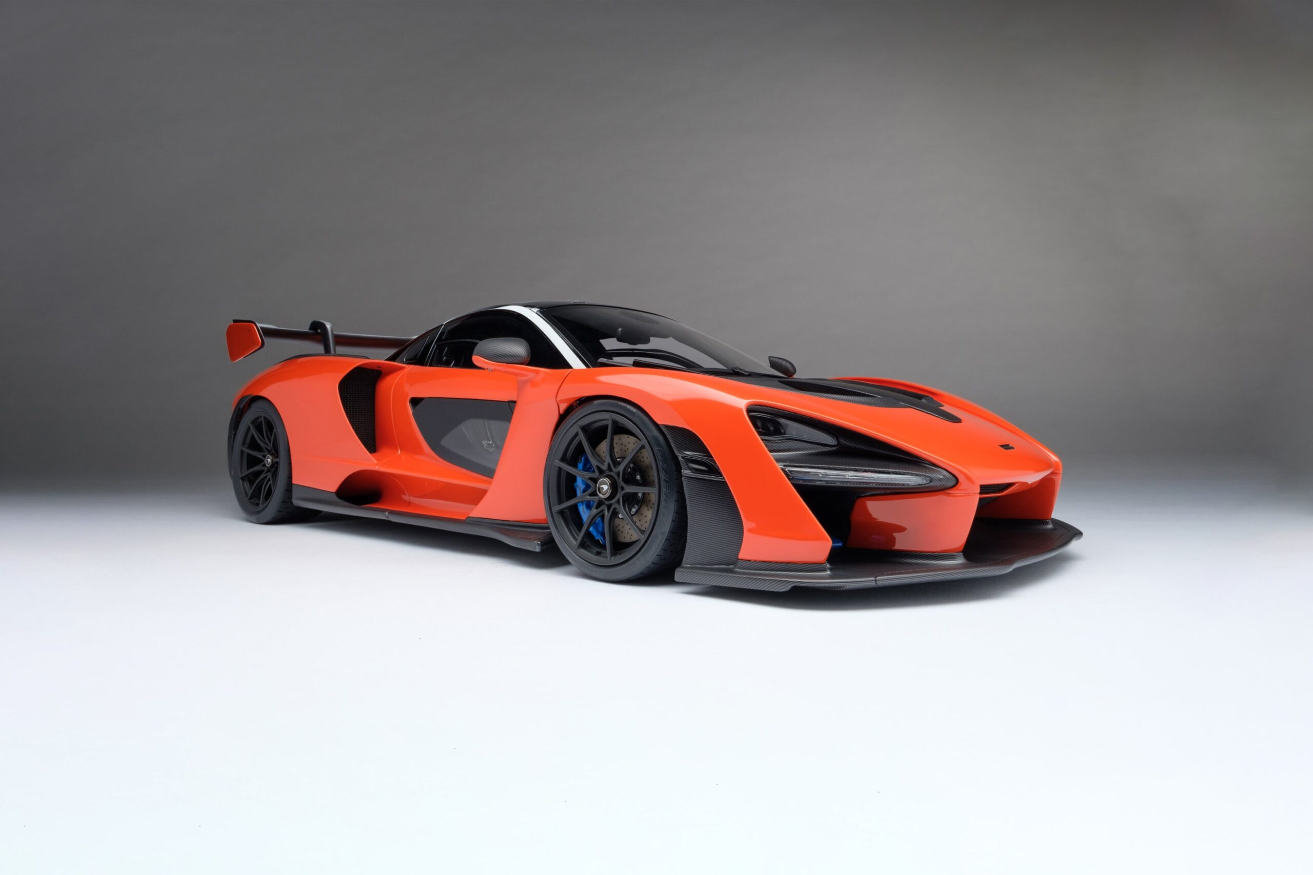 Amalgam McLaren Senna (2018) - Orange | 1:8 - Image 2