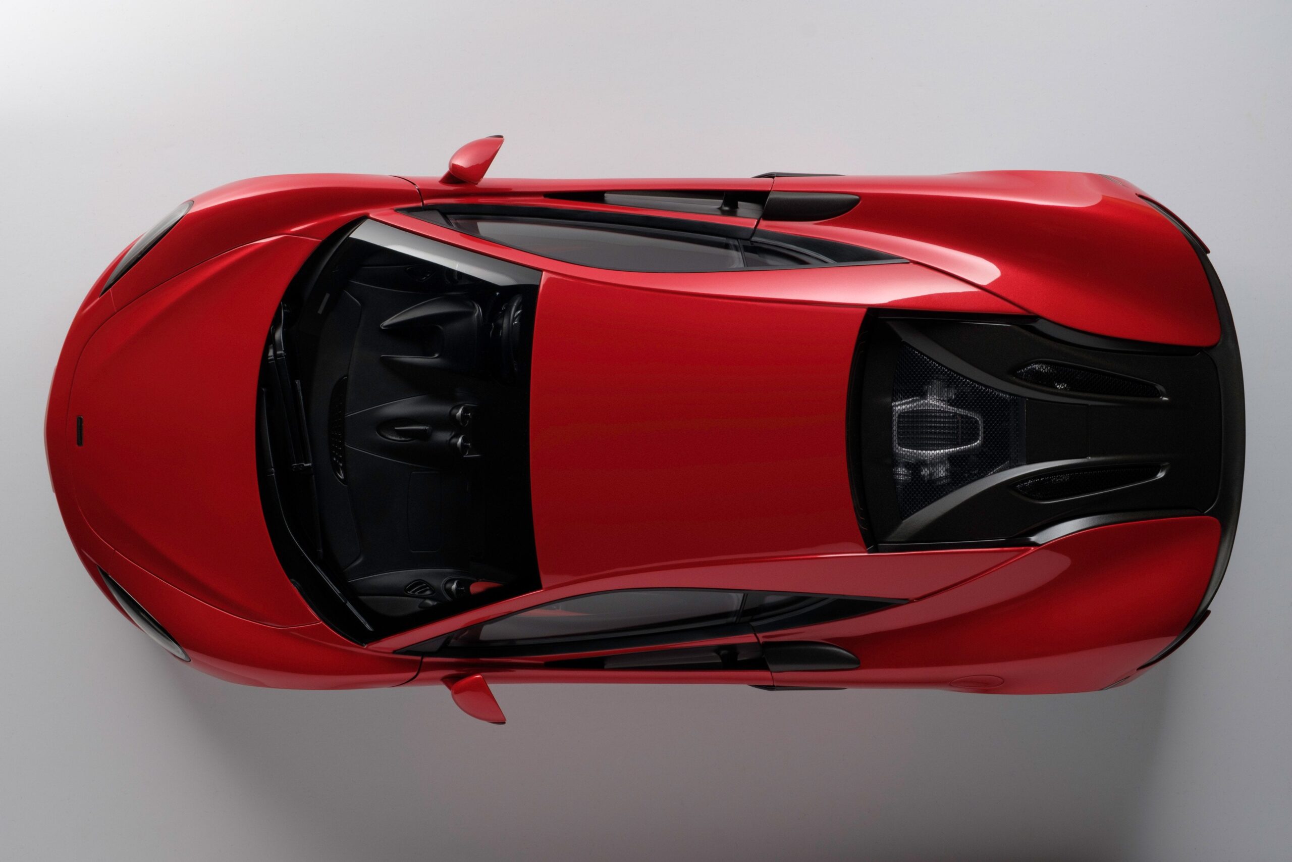 Amalgam McLaren 540C (2015) - Weiß | 1:8 - Image 8