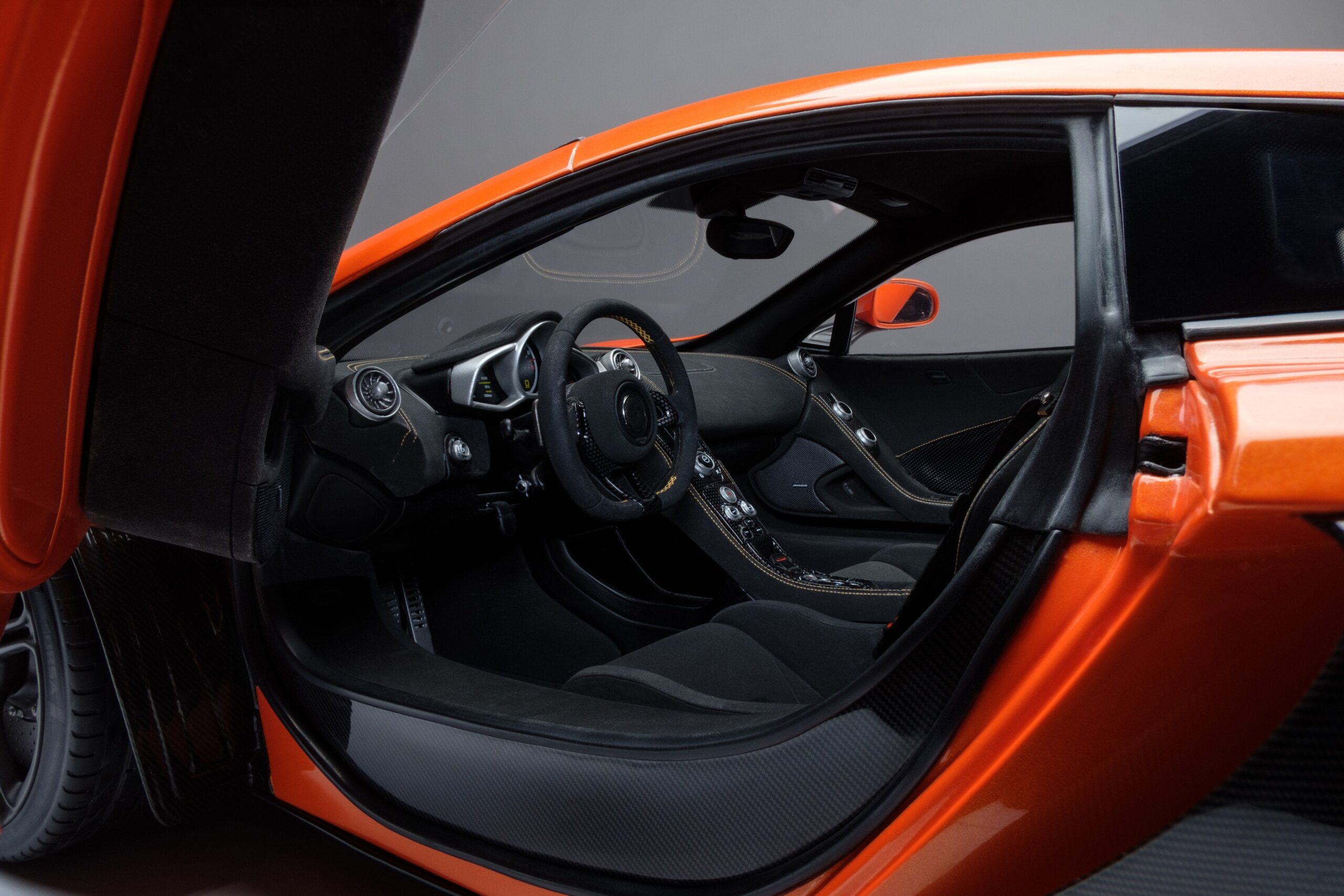 Amalgam McLaren 650S (2014) - Orange | 1:8 - Image 5