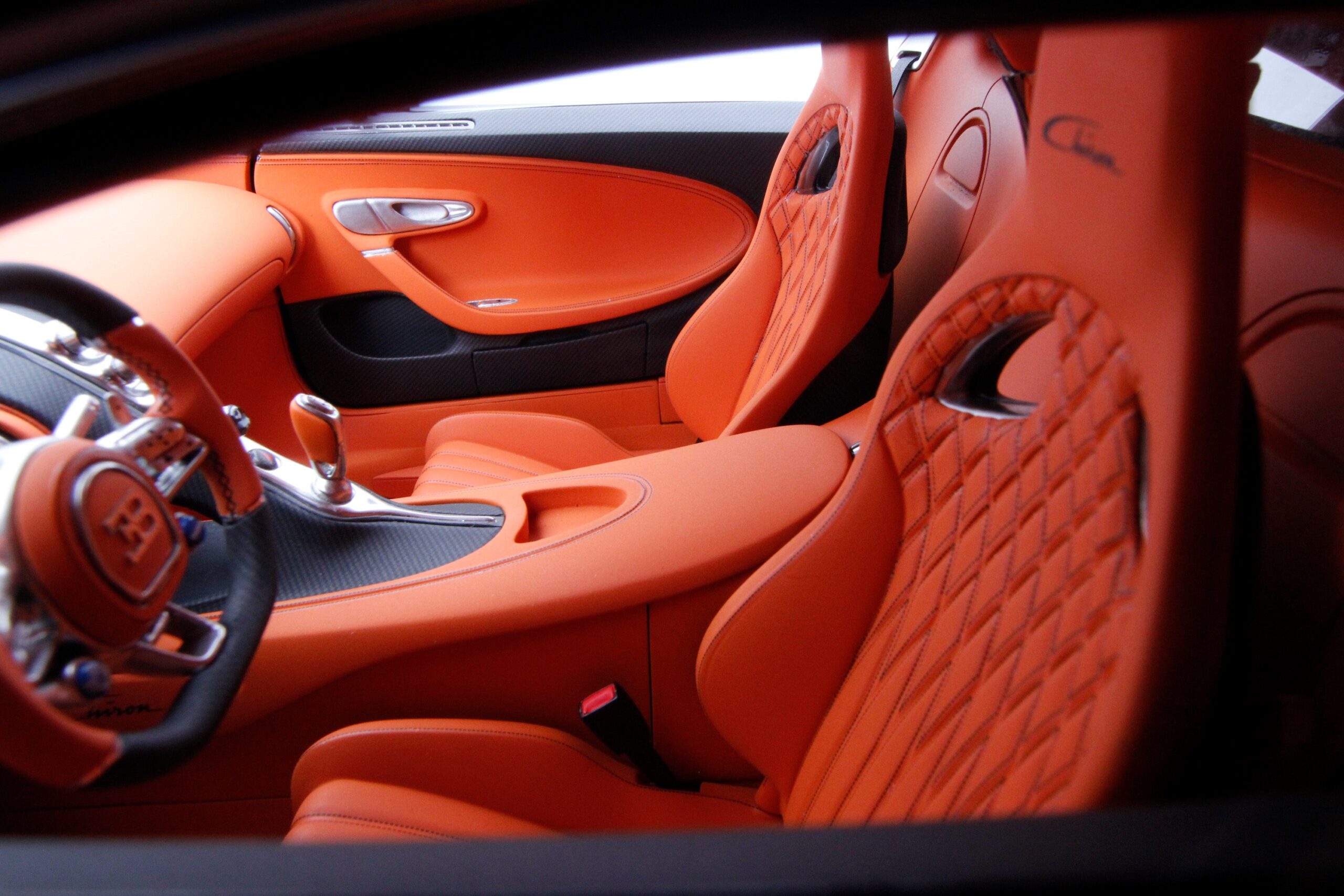 Amalgam Bugatti Chiron Tailor Made | 1:8 - 画像5