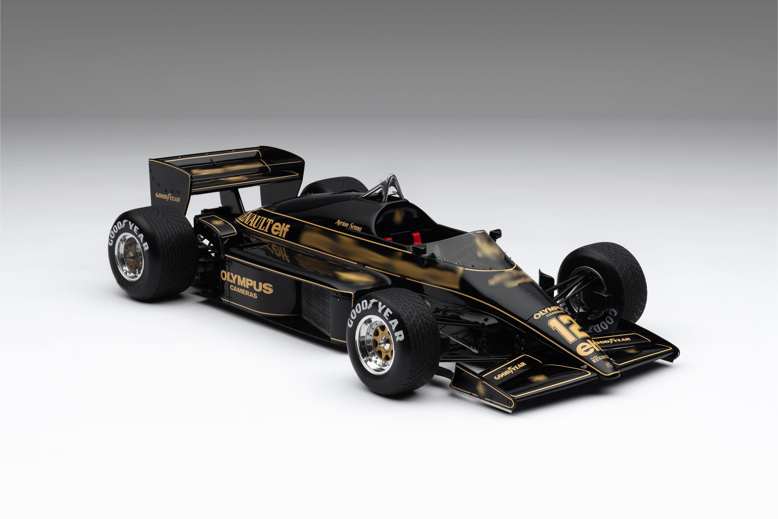 Amalgam Lotus 97T 1985 Portuguese Grand Prix Winner Ayrton Senna - Schwarz | 1:8 - Image 6
