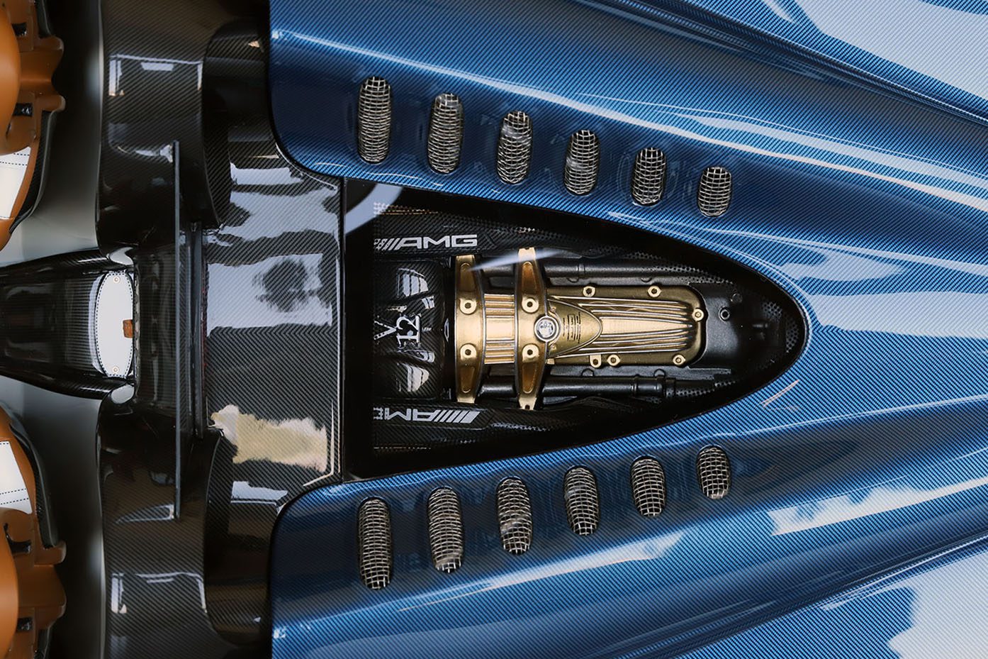 MR Collection Pagani Huayra Roadster | 1:8 - Image 8
