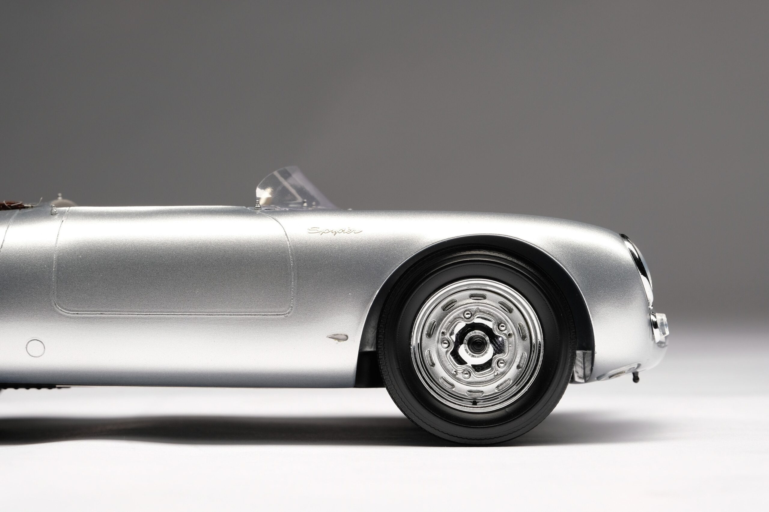 Amalgam Porsche 550 RS Spyder - Silber | 1:18 - Imagen 13