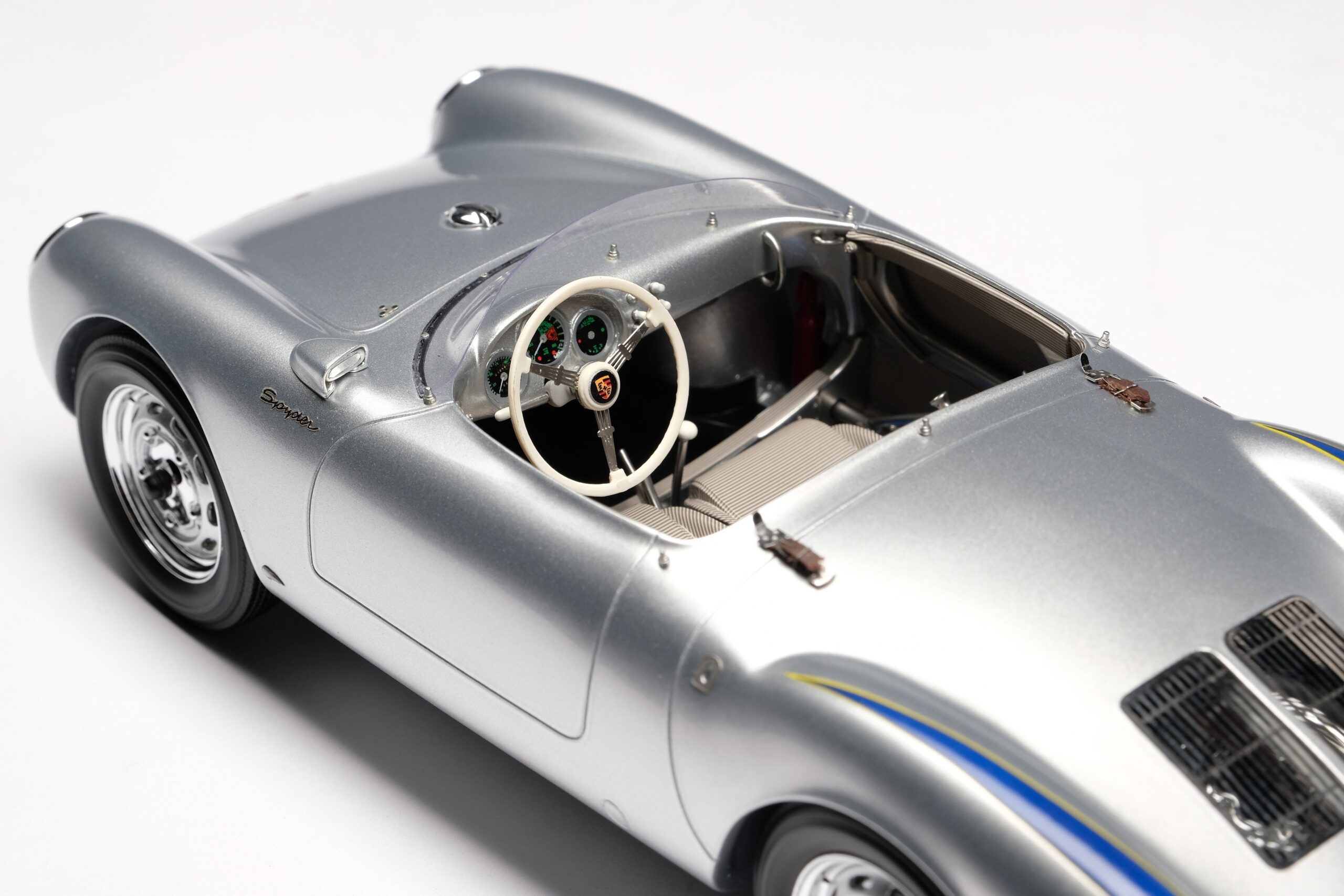 Amalgam Porsche 550 RS Spyder - Silber | 1:18 - Imagen 15