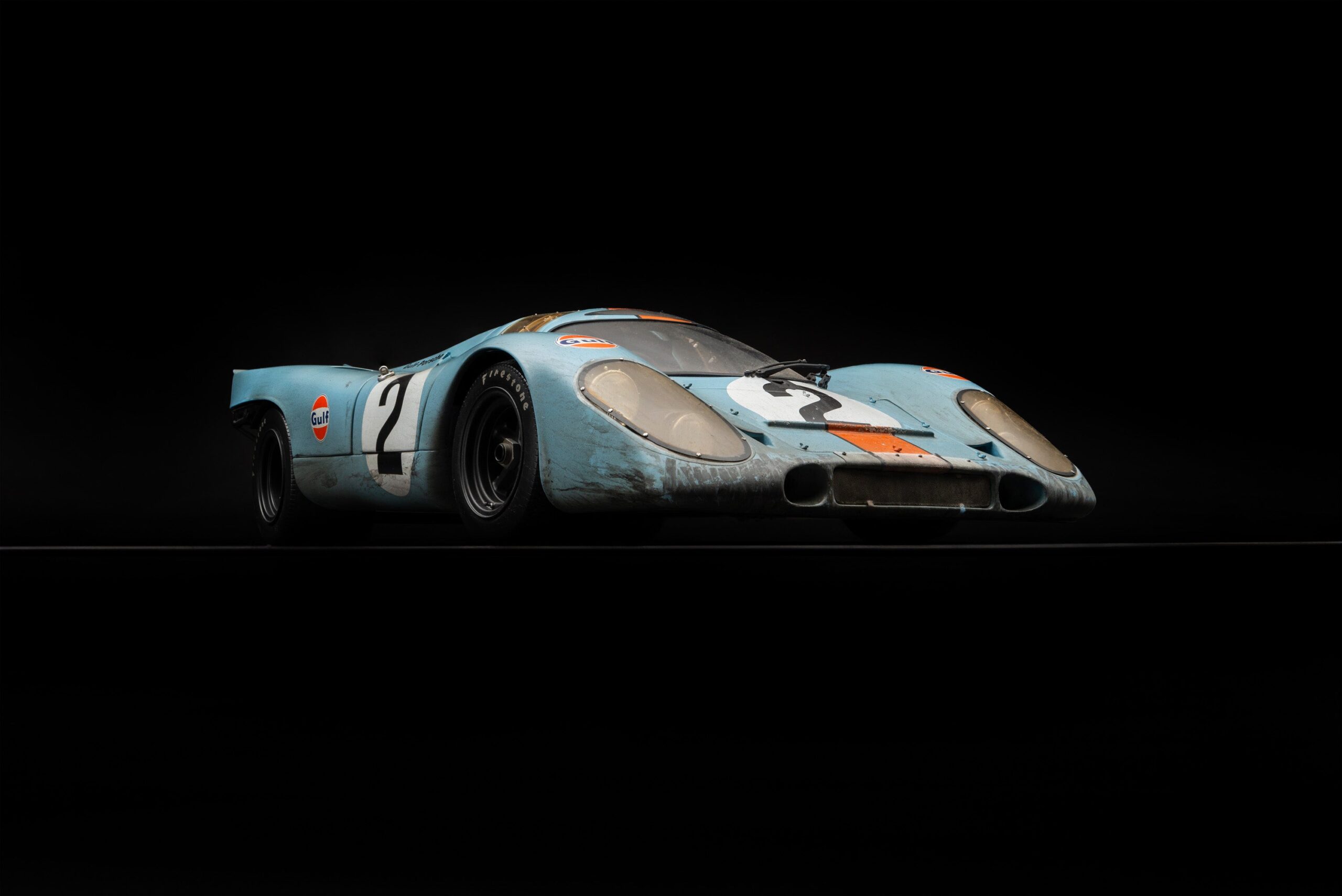 Amalgam Porsche 917K 1971 Daytona Winner Gulf Livery Race Weathered - Hellblau/Orange | 1:8 - Image 9
