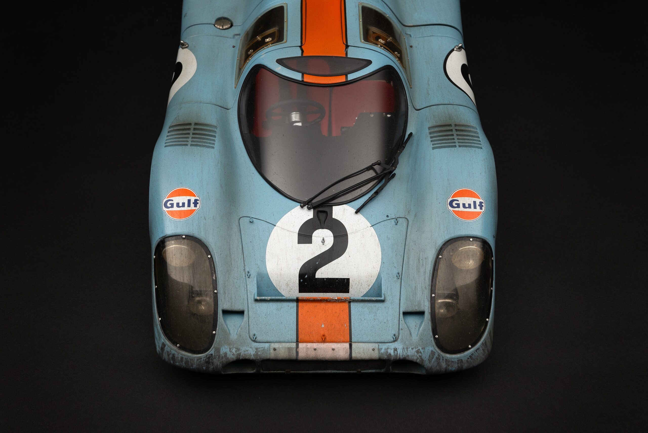 Amalgam Porsche 917K 1971 Daytona Winner Gulf Livery Race Weathered - Hellblau/Orange | 1:8 - Image 13