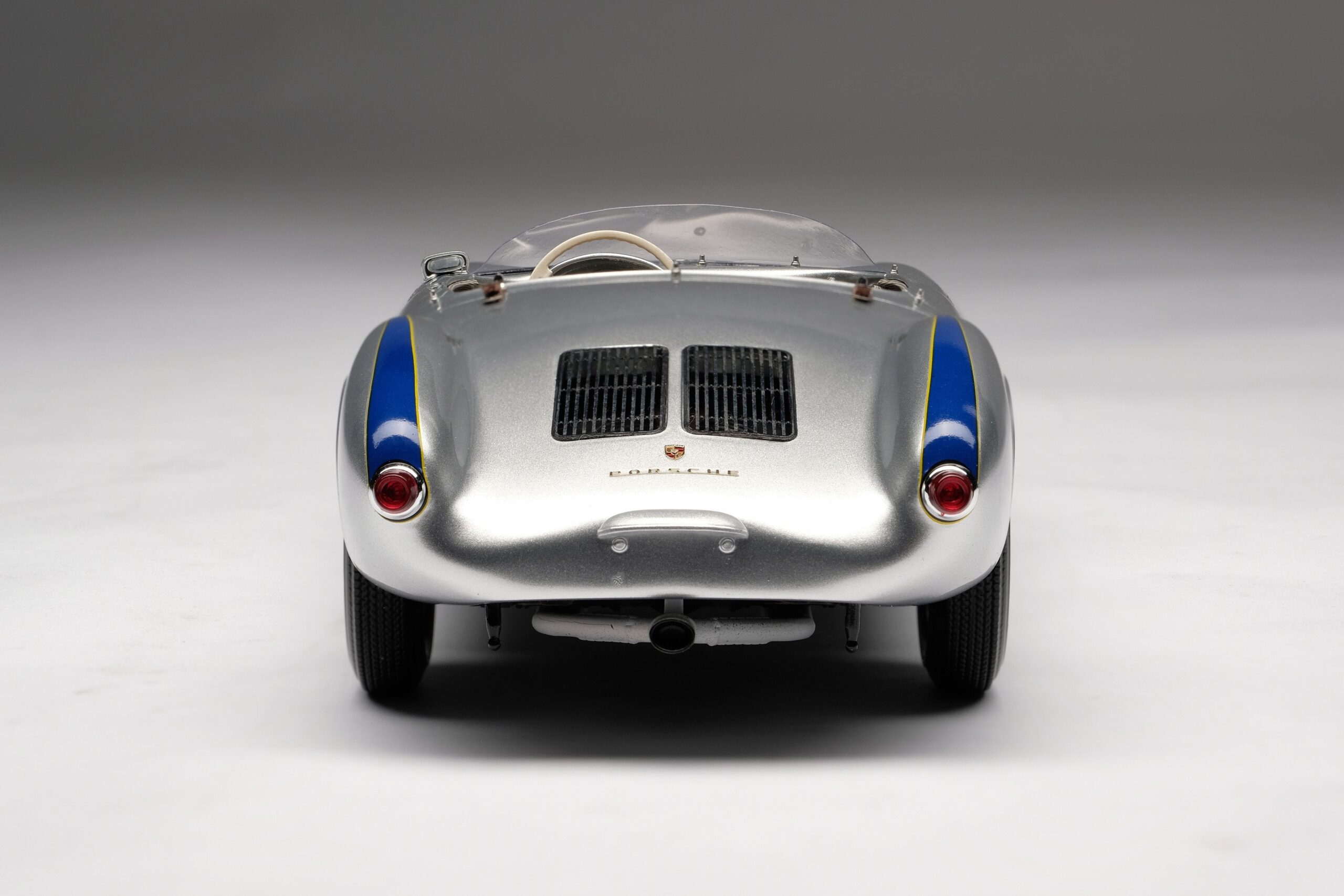Amalgam Porsche 550 RS Spyder - Silber | 1:18 - Imagen 6