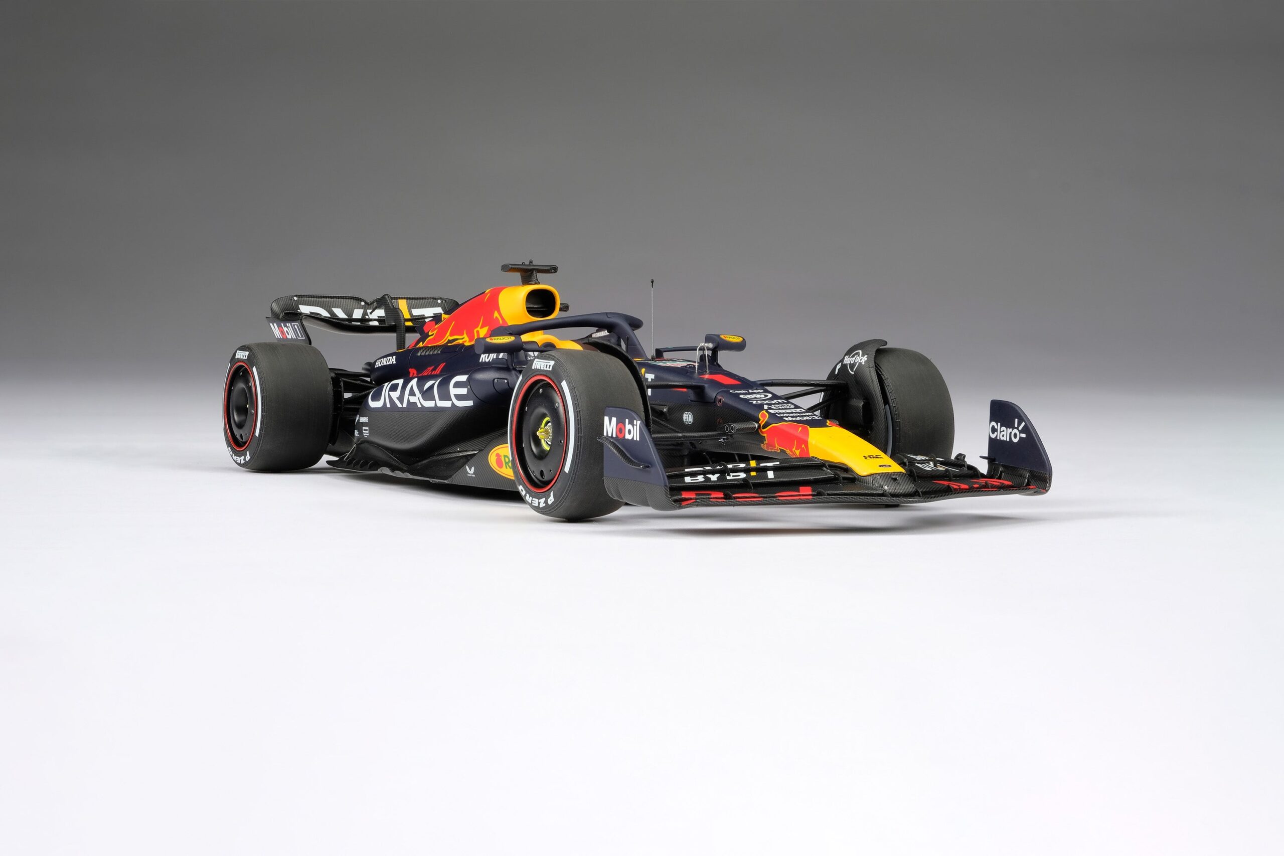 Amalgam Oracle Red Bull Racing RB19 2023 Season Livery | 1:18 – Bild 6