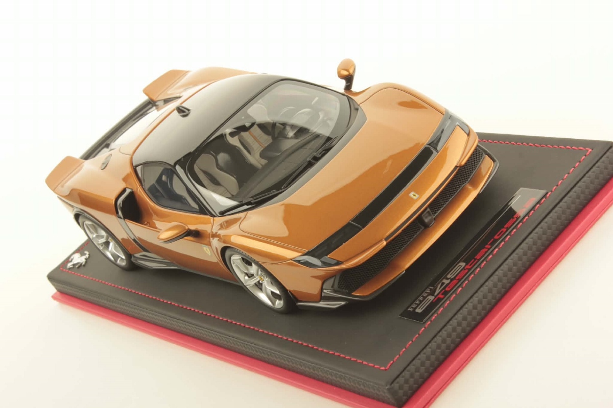 MR Collection Ferrari 849 Testarossa - Amber Yellow | 1:18 - 画像3