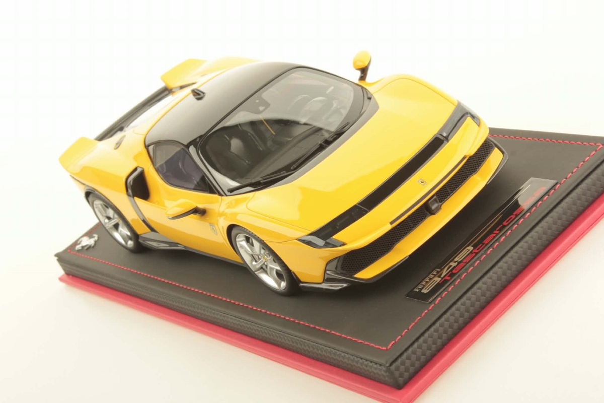 MR Collection Ferrari 849 Testarossa - Modena Yellow | 1:18 - 画像3