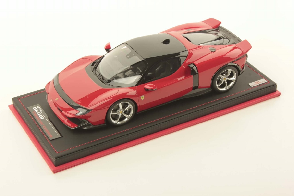 MRコレクション フェラーリ 849 テスタロッサ - レーシングレッド | 1:18