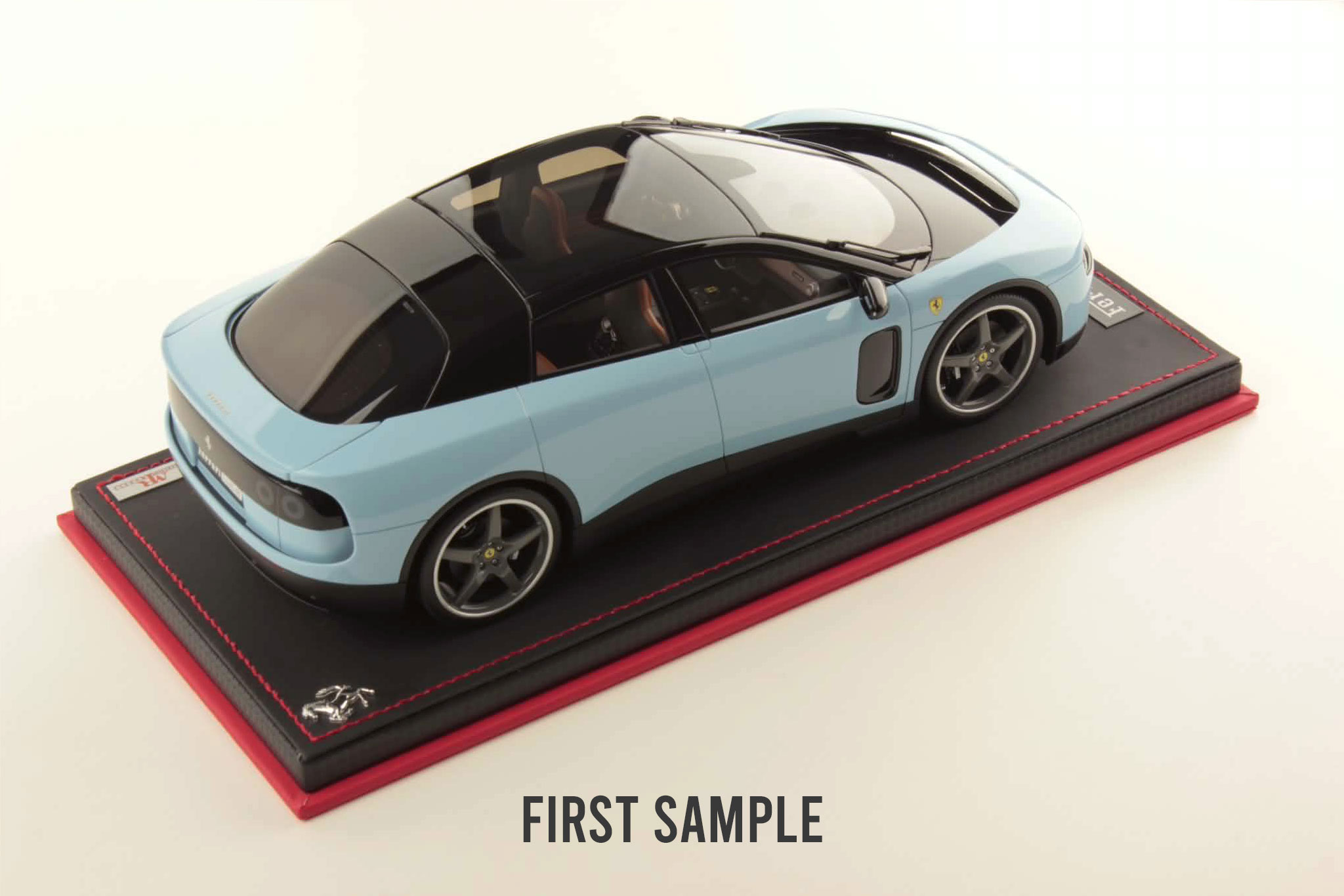 MR Collection Ferrari Luce - Light Blue | 1:18 - Image 2