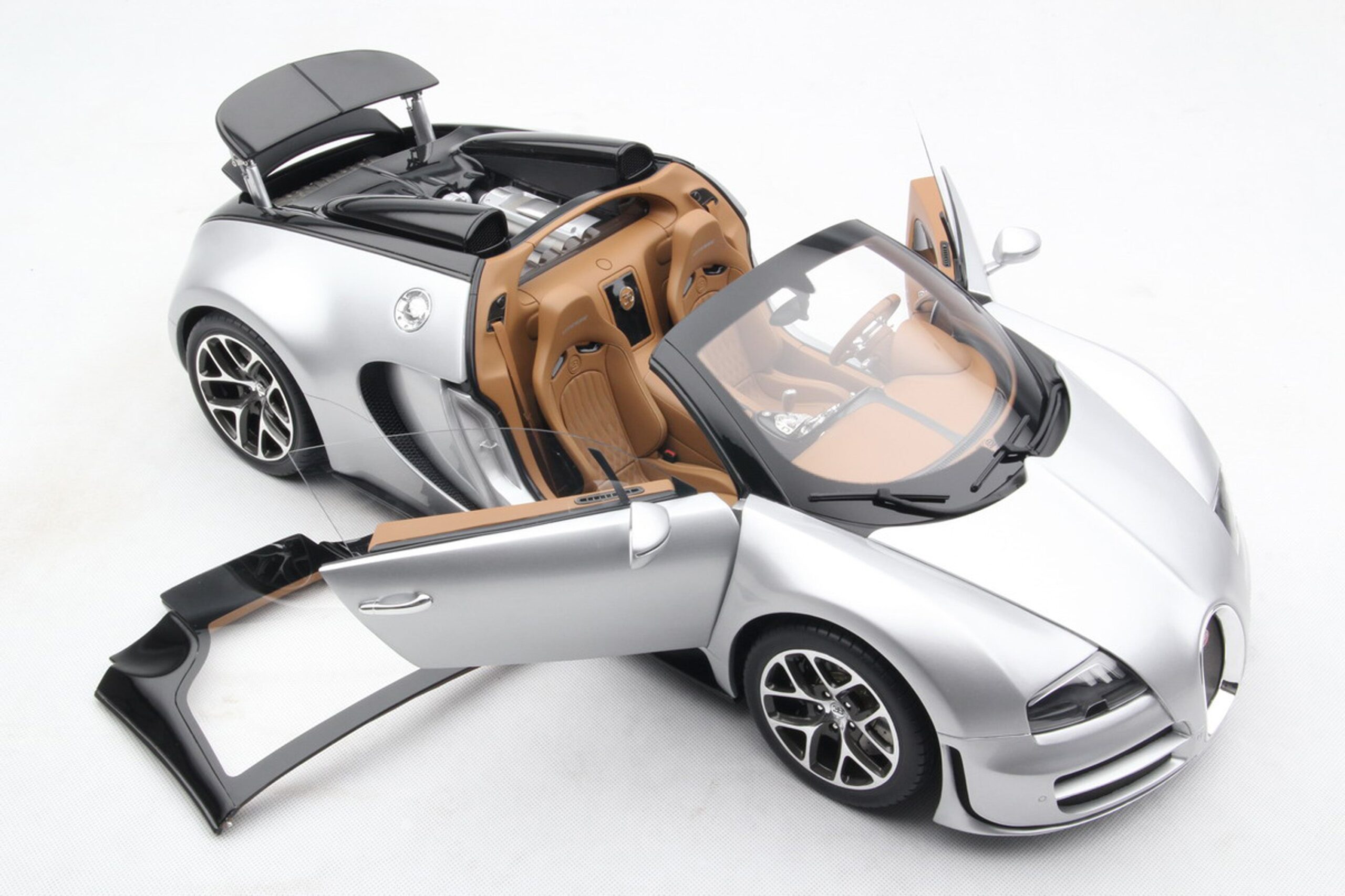 Amalgam Bugatti Veyron Tailor Made | 1:8 - 画像50