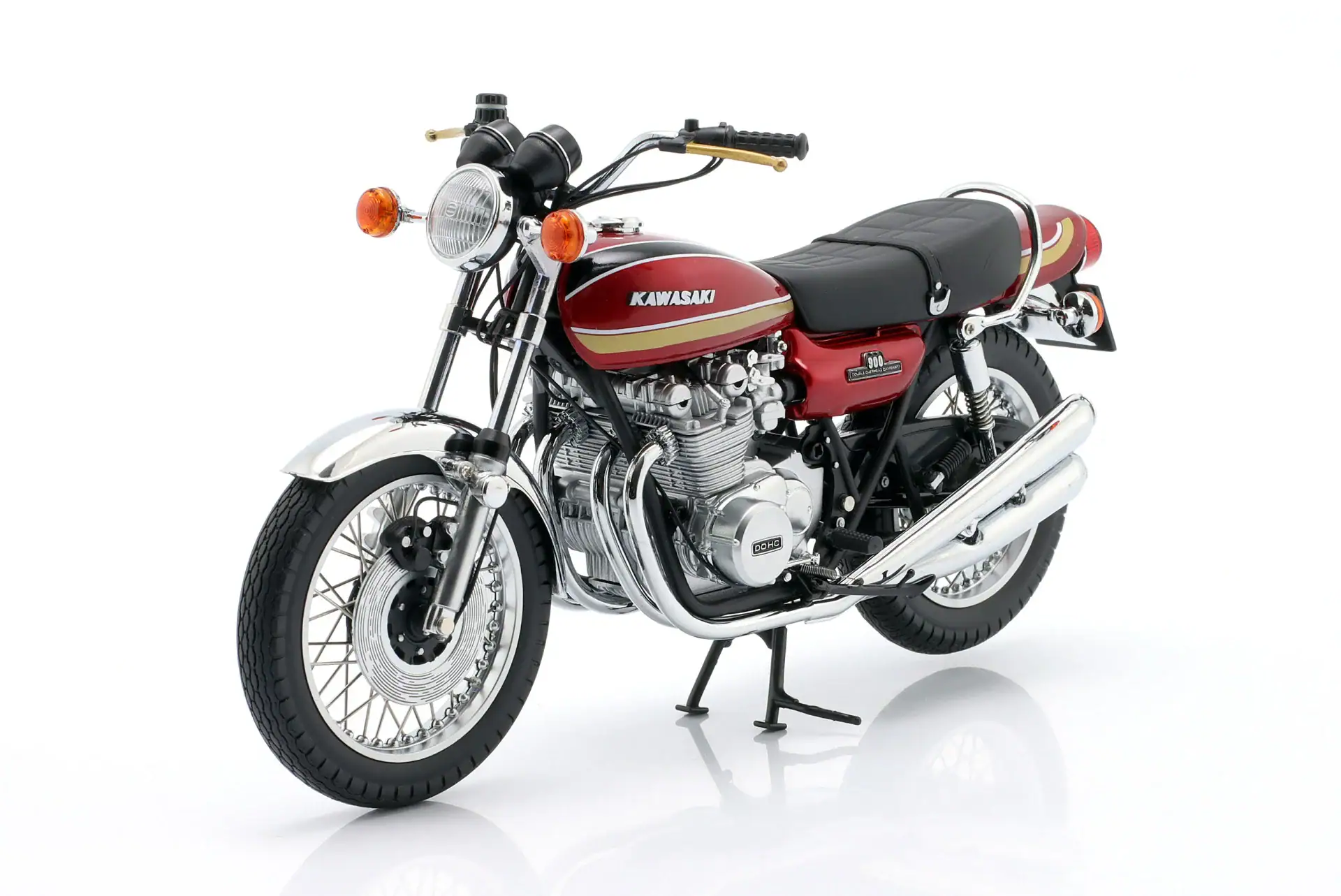 Minichamps Kawasaki Z1 900 Super 4 red metallic 1972