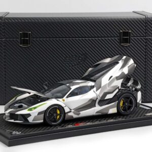 BBR Ferrari LaFerrari 2012 Special Box - Camouflage | 1:18