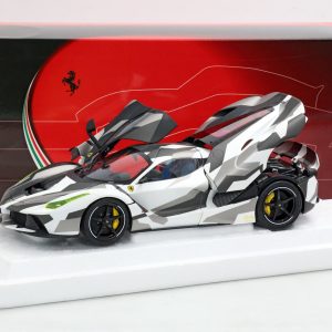 BBR Ferrari LaFerrari 2012 - Camouflage | 1:18