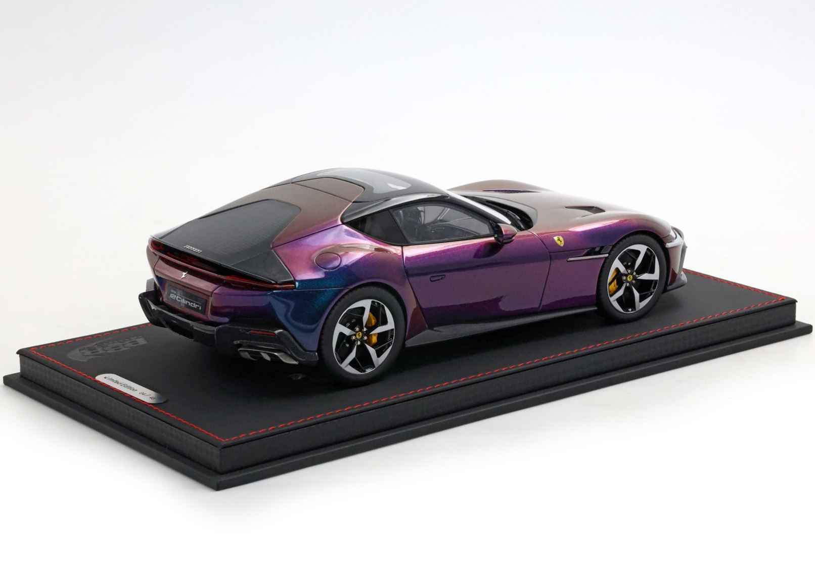 BBR Ferrari 12Cilindri Tetto Panoramico - Chameleon | 1:18 - Image 3
