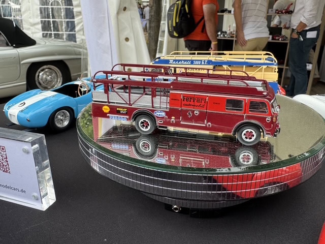 CMC Ferrari Transporter, Fiat 642 RN2 Bartoletti, 1957 - 1/64 – Bild 5
