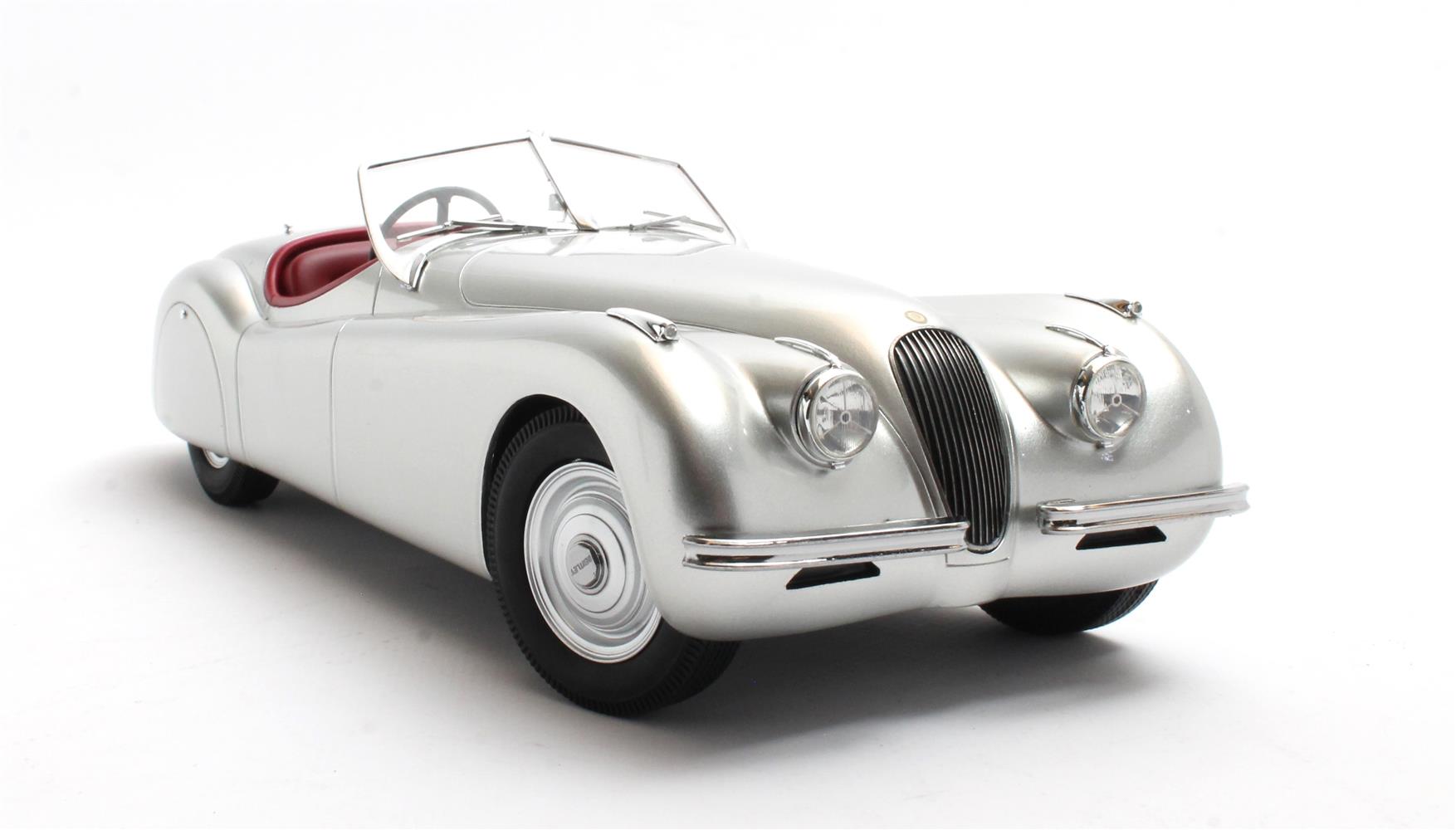 Cult Models Jaguar XK120 OTS 1:18 - Silver – Bild 4