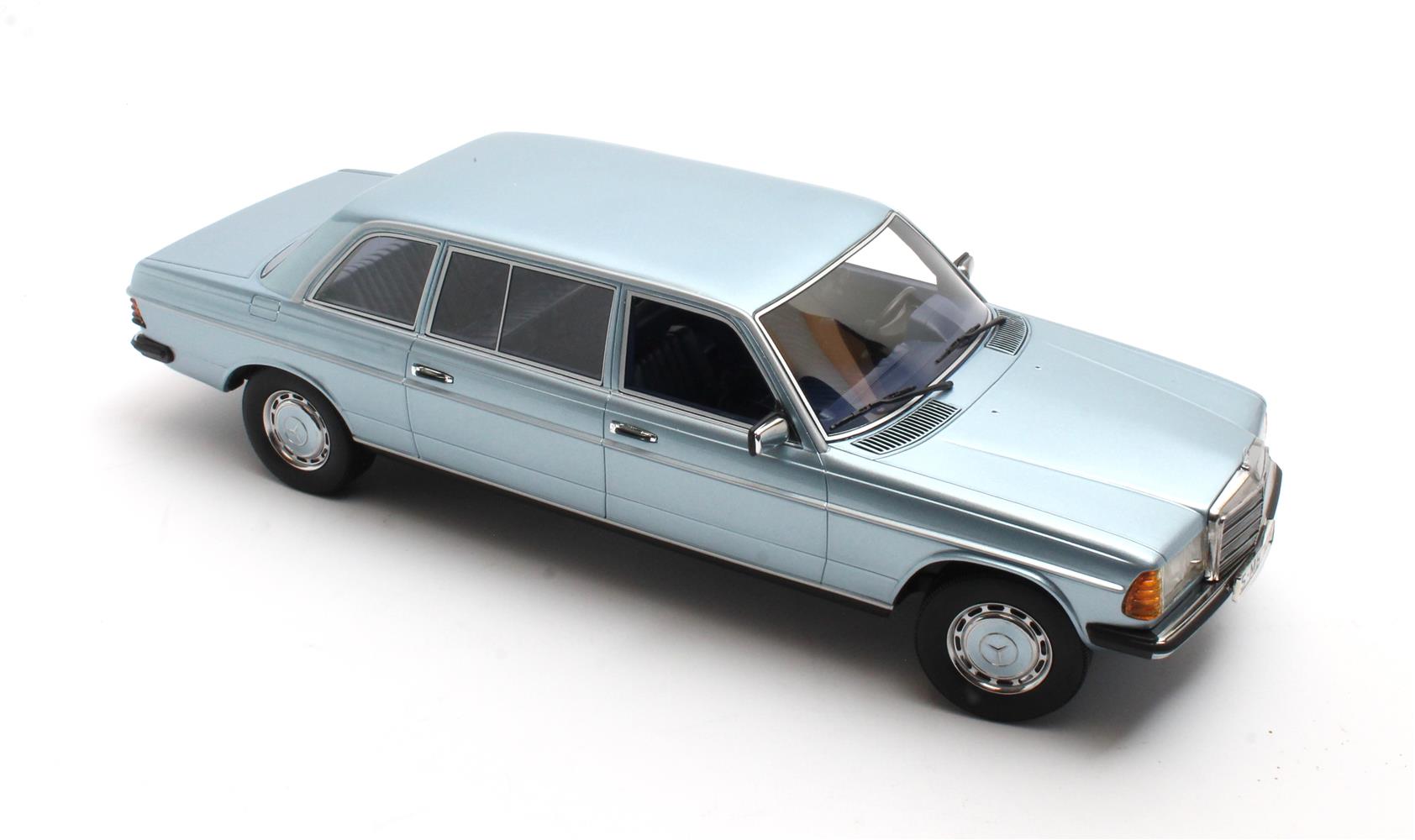 Cult Models Mercedes-Benz W123 Lang 1:18 - Diamond Blue – Bild 7