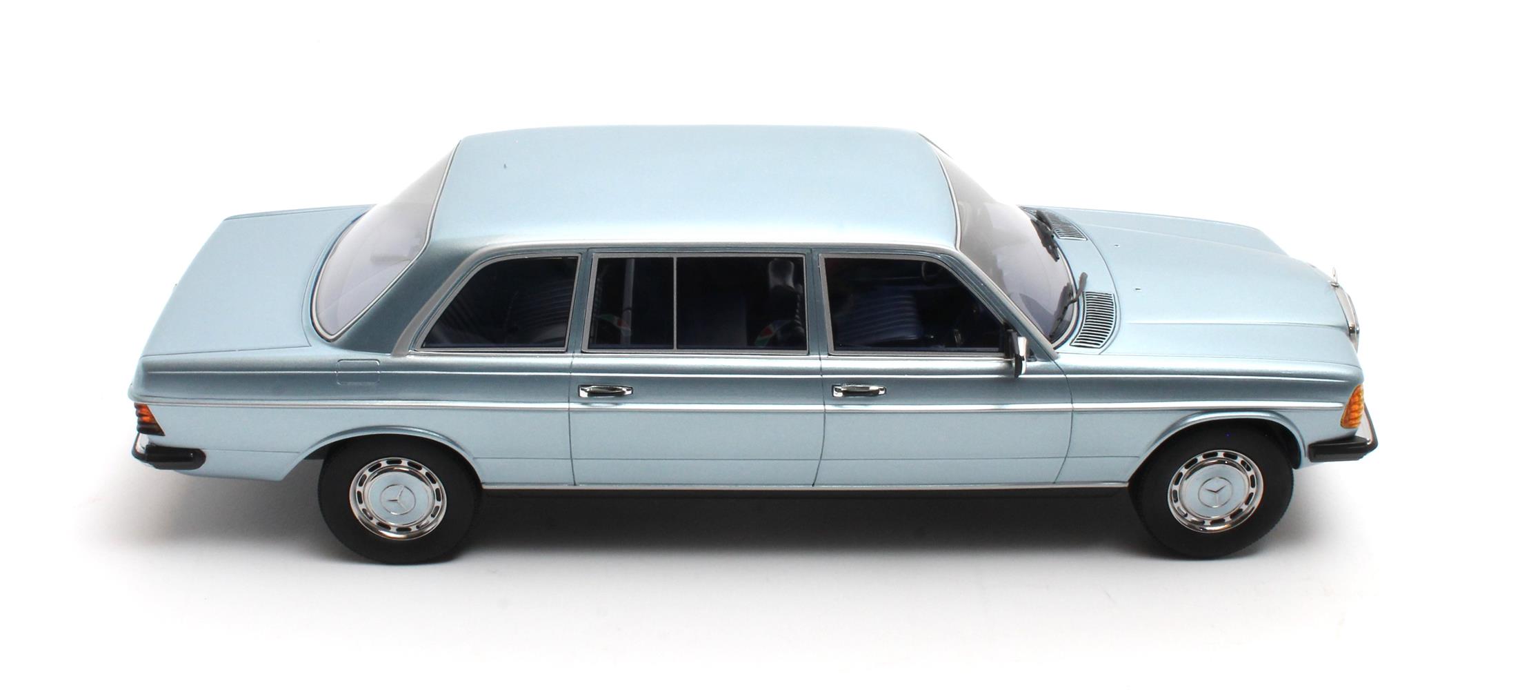 Cult Models Mercedes-Benz W123 Lang 1:18 - Diamond Blue – Bild 3