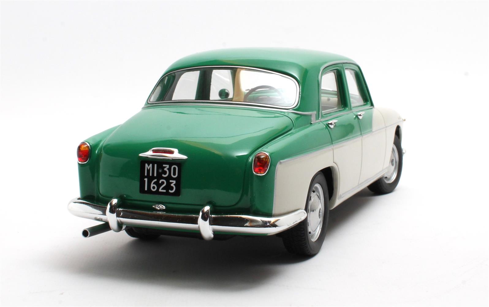 Cult Models Alfa Romeo 1900 Super Berlina 1:18 - Green/White – Bild 2