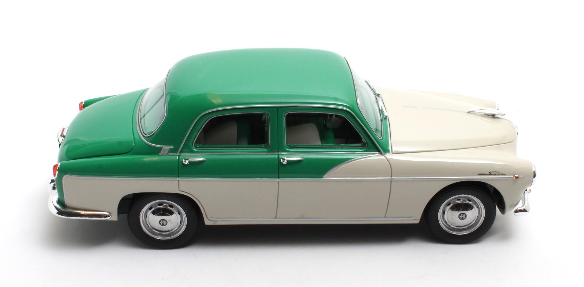 Cult Models Alfa Romeo 1900 Super Berlina 1:18 - Green/White – Bild 3
