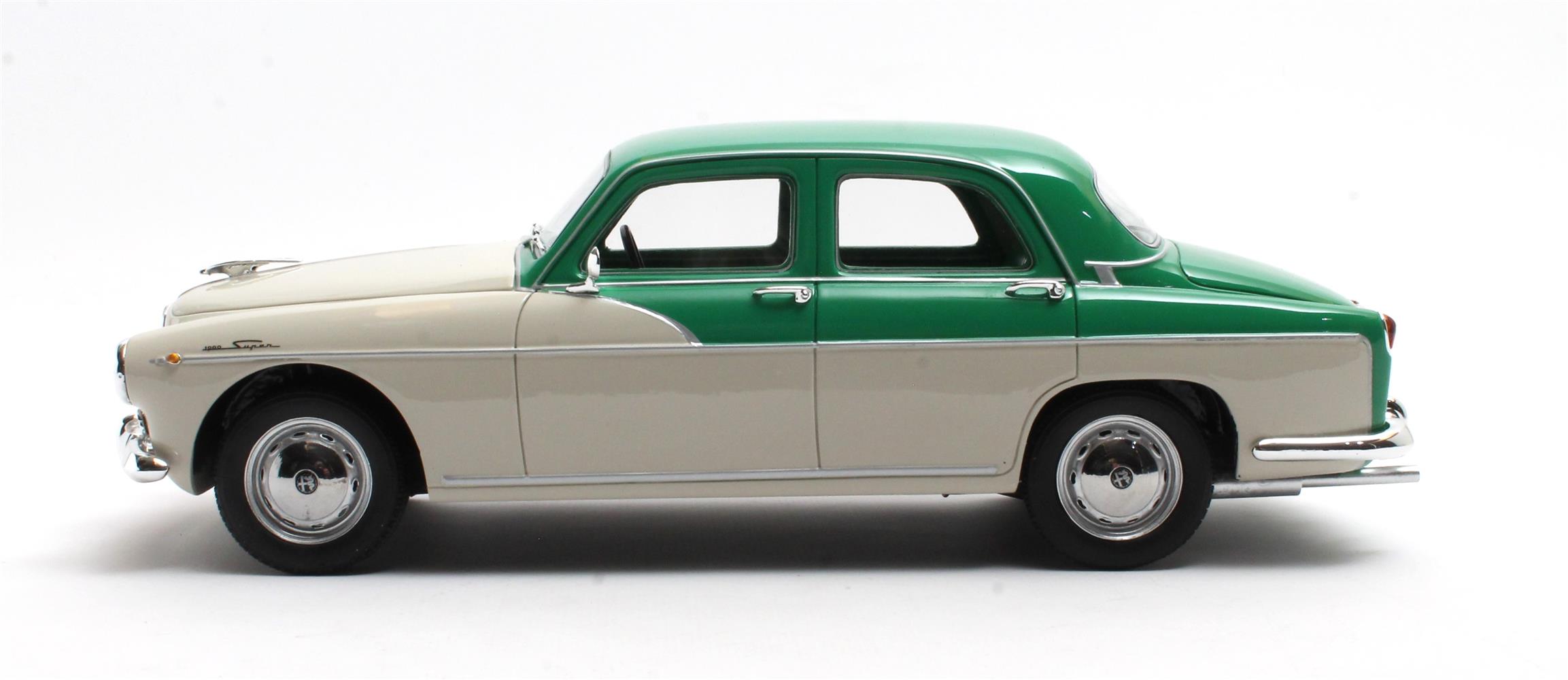 Cult Models Alfa Romeo 1900 Super Berlina 1:18 - Green/White – Bild 6