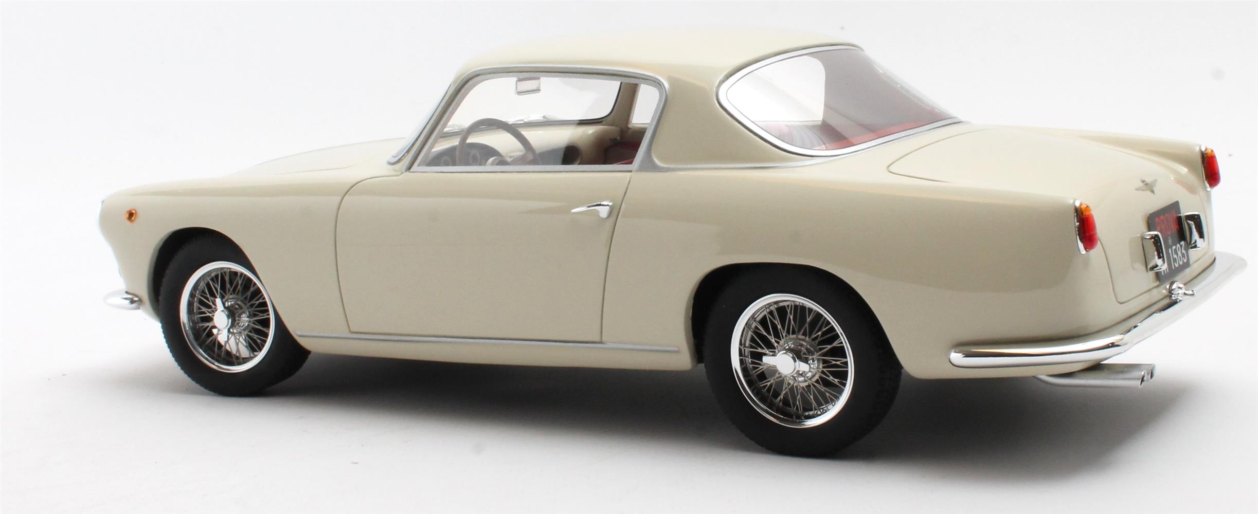 Cult Models Alfa Romeo 1900CSS Touring Coupé 1:18 - Beige – Bild 8