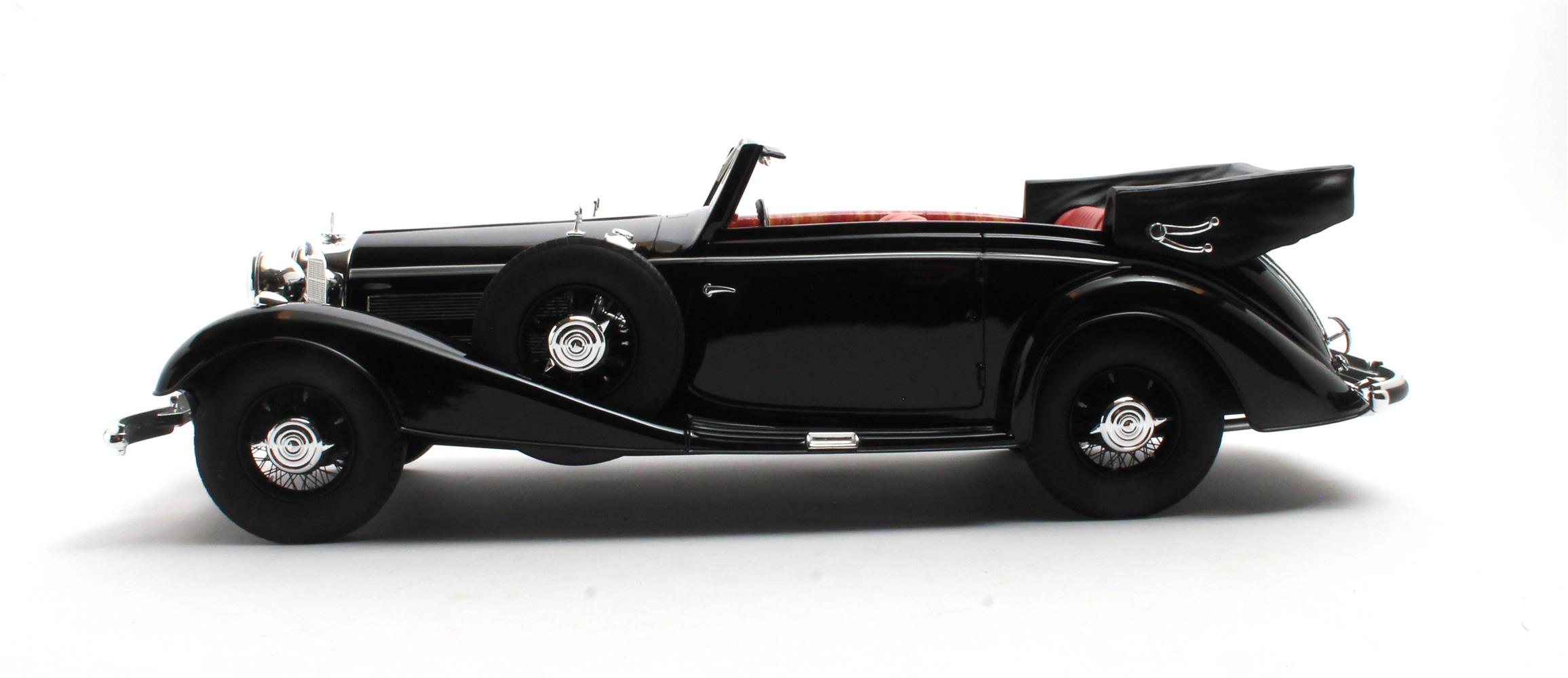 Cult Models Mercedes-Benz 540K Cabriolet B 1:18 - Black – Bild 6