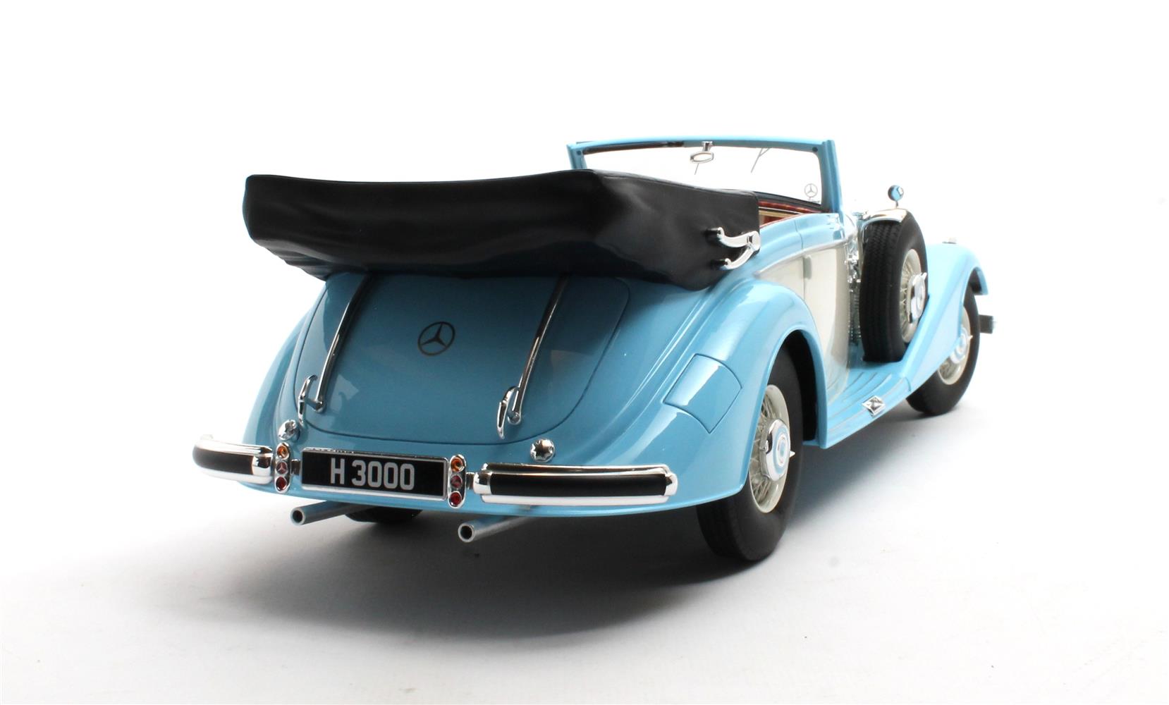 Cult Models Mercedes-Benz 540K Cabriolet B 1:18 - Blue/White – Bild 2