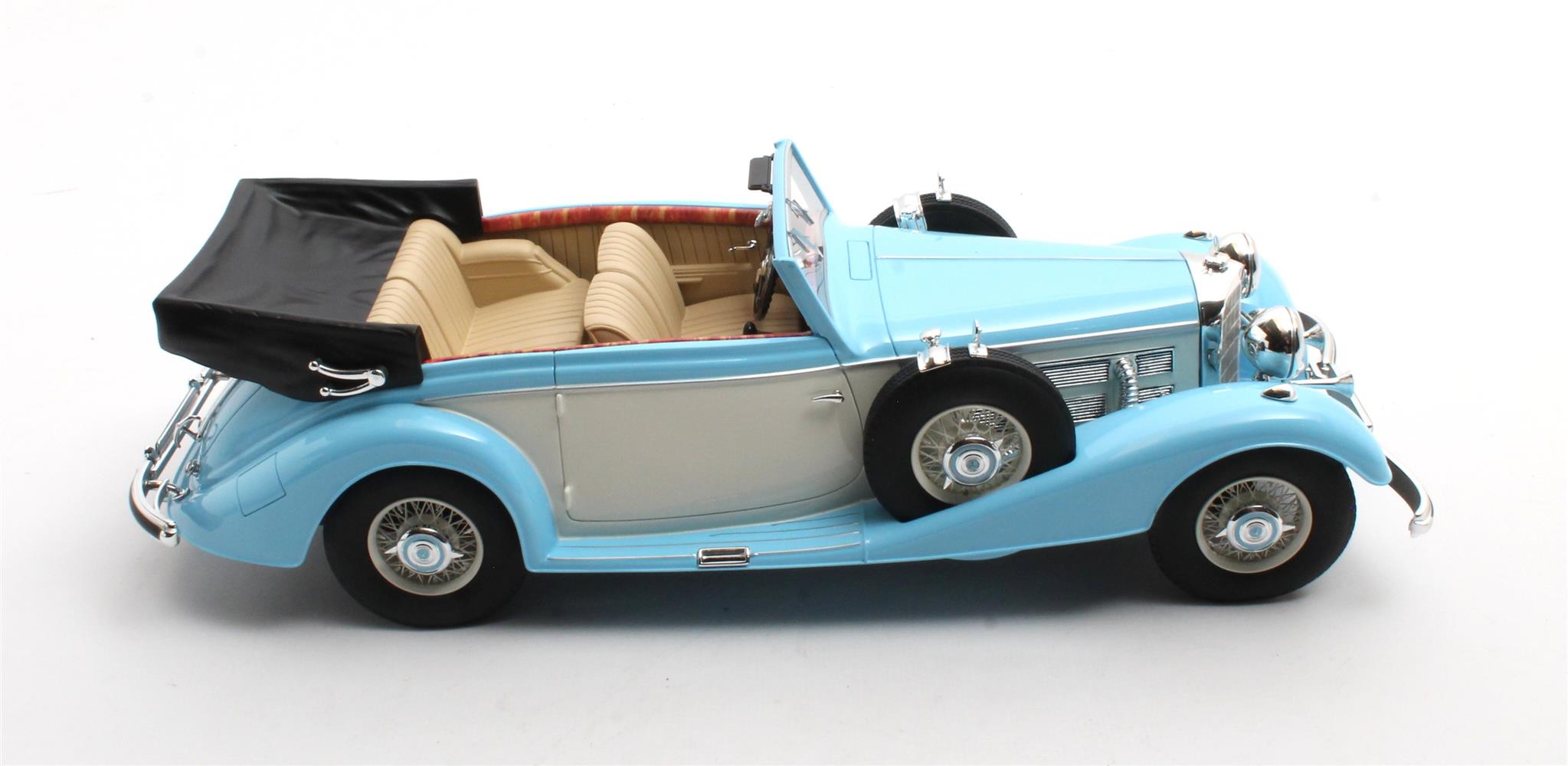Cult Models Mercedes-Benz 540K Cabriolet B 1:18 - Blue/White – Bild 3